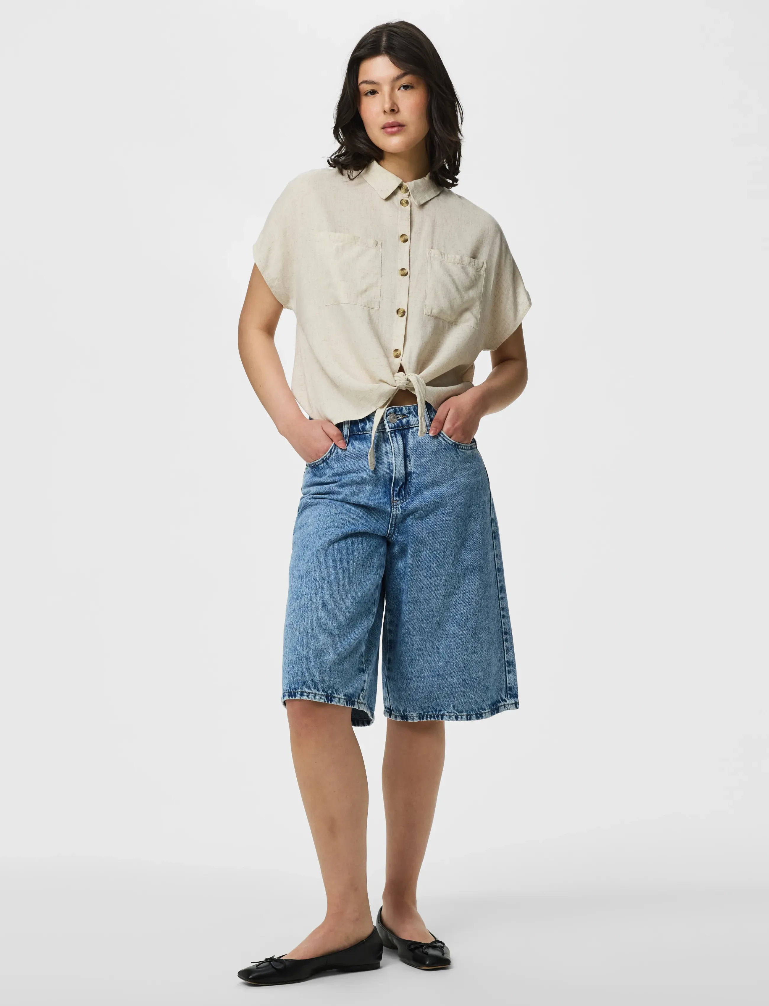 Pieces - PCPIA LINEN BLEND  SS TIE SHIRT WVN NOOS - koszule lniane - birch - 4