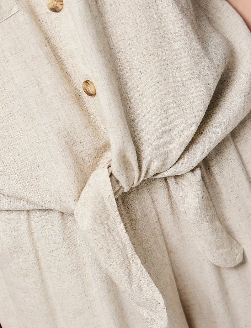 Pieces - PCPIA SS TIE SHIRT WVN NOOS - linneskjortor - birch - 5