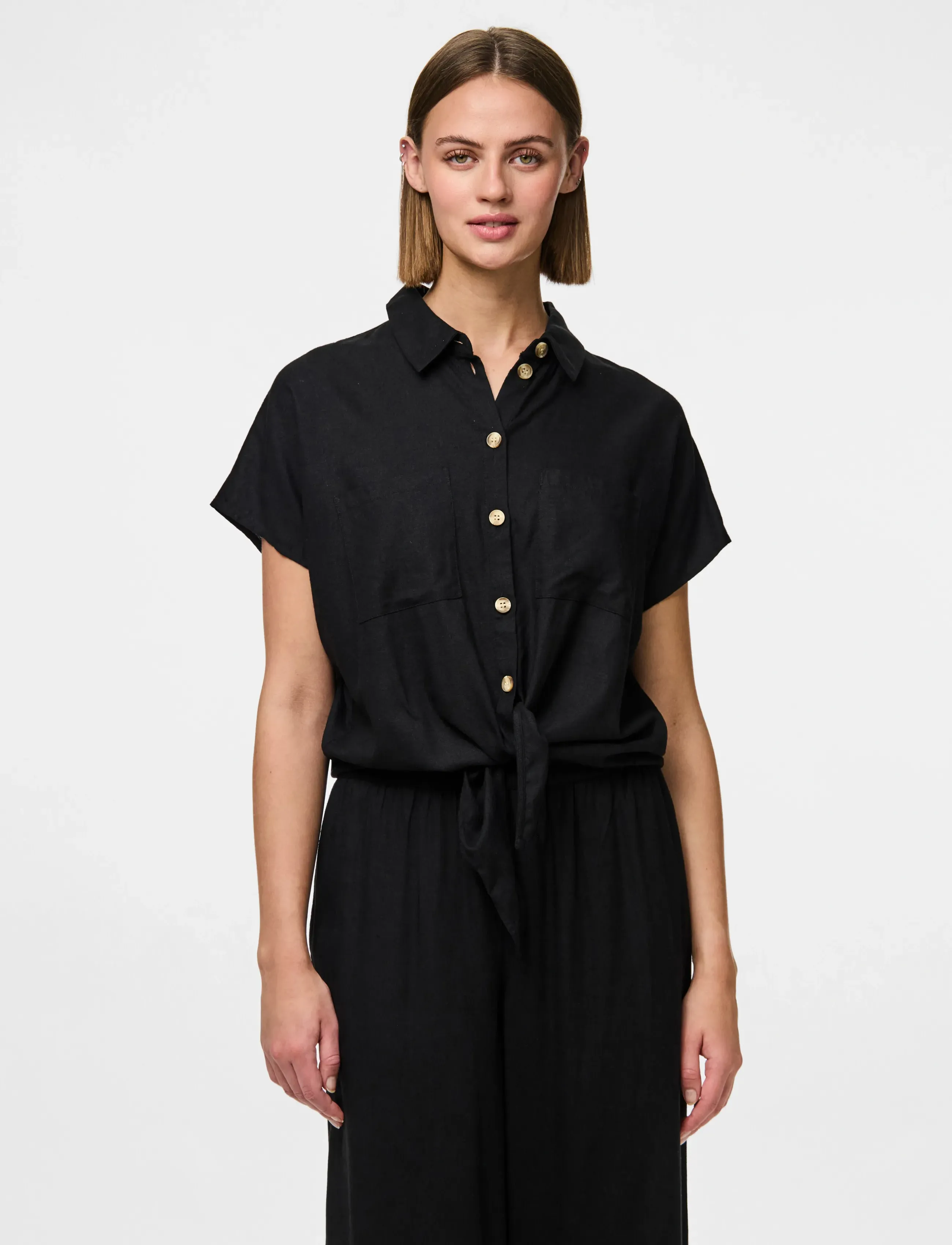 Pieces PCPIA SS TIE SHIRT WVN NOOS - Pieces - BLACK / black