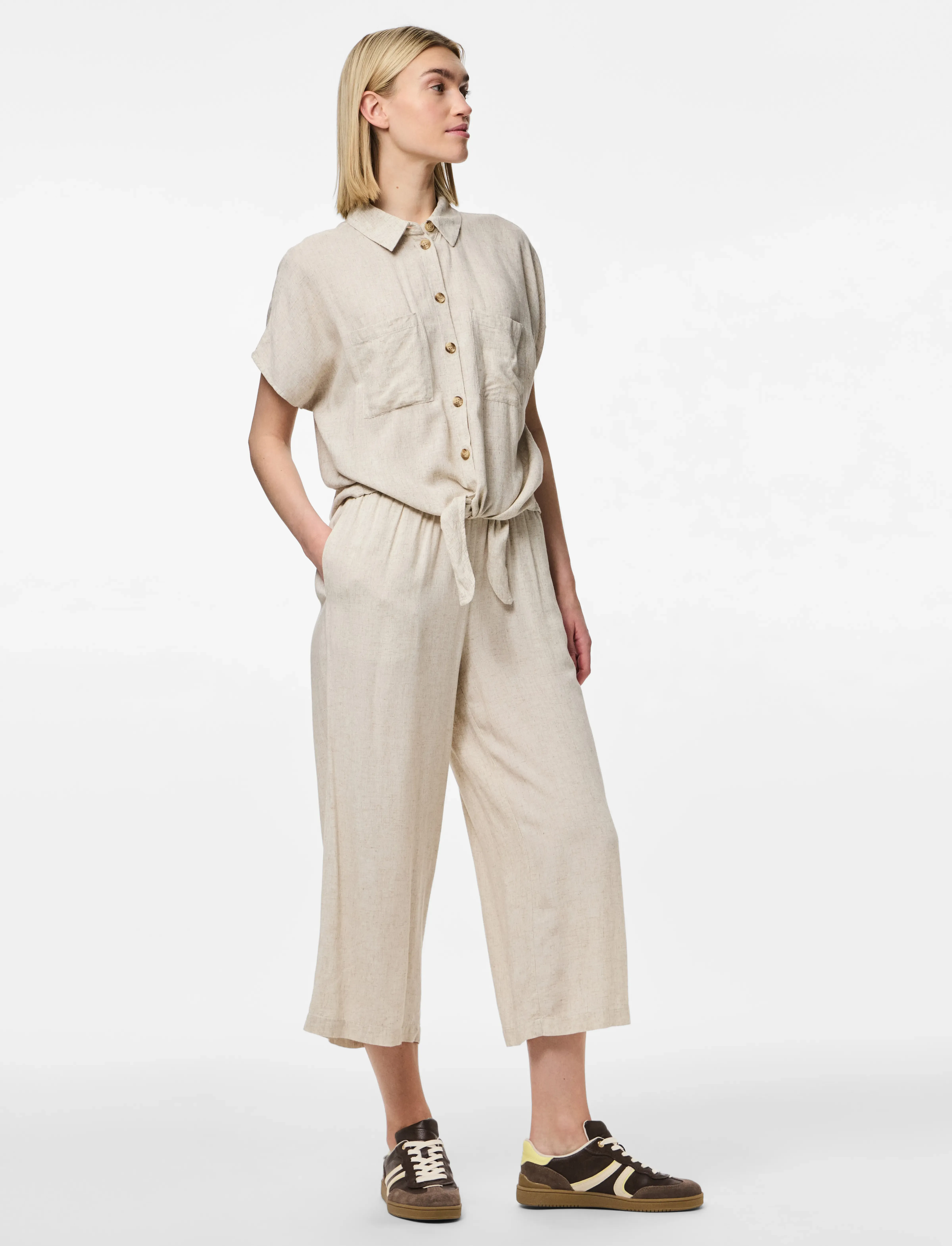 PIECES Pcpia Hw Wide Culotte Wvn Noos linnebyxor dam – bild 3