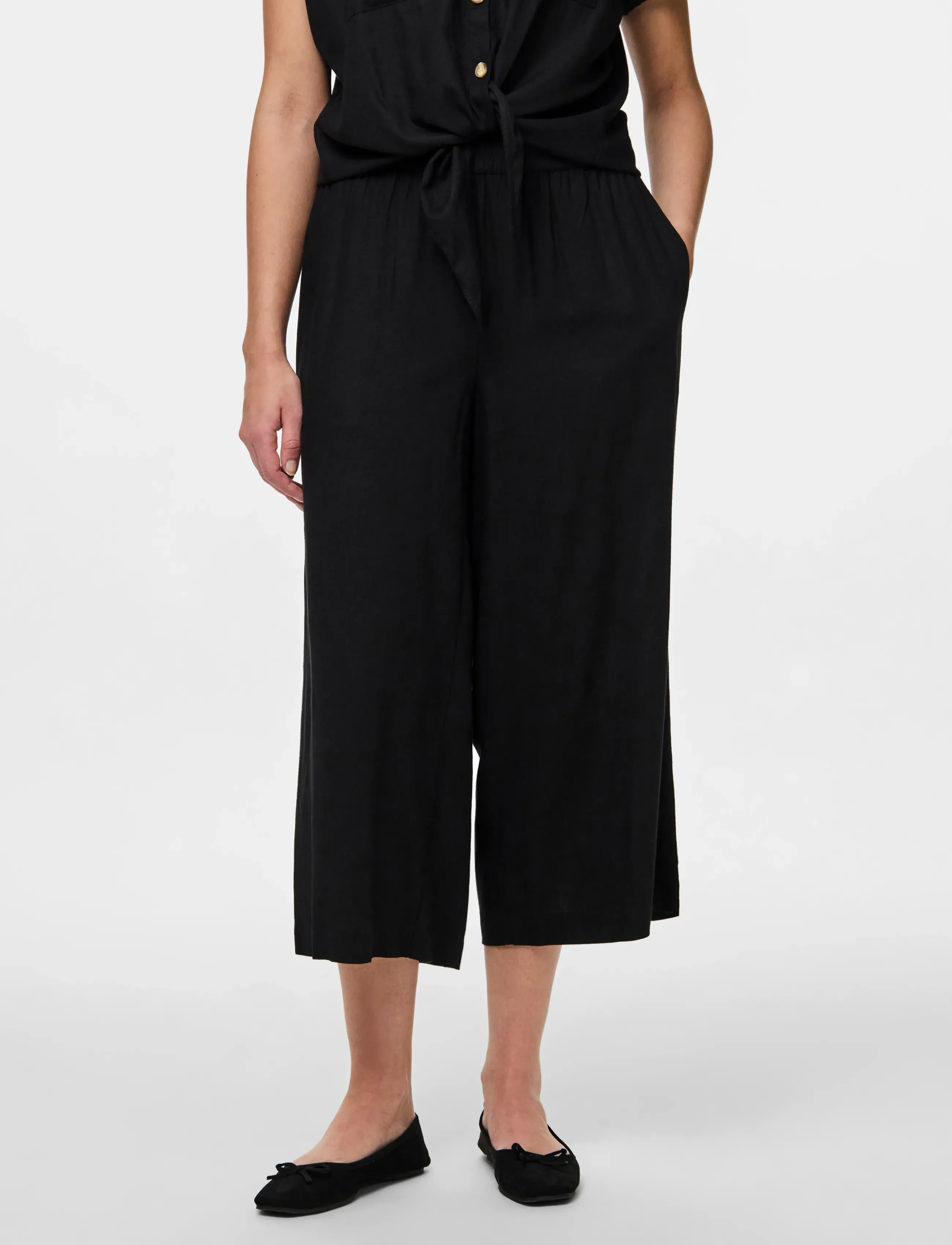 Pieces PCPIA HW WIDE CULOTTE WVN NOOS - Officewear - BLACK / black