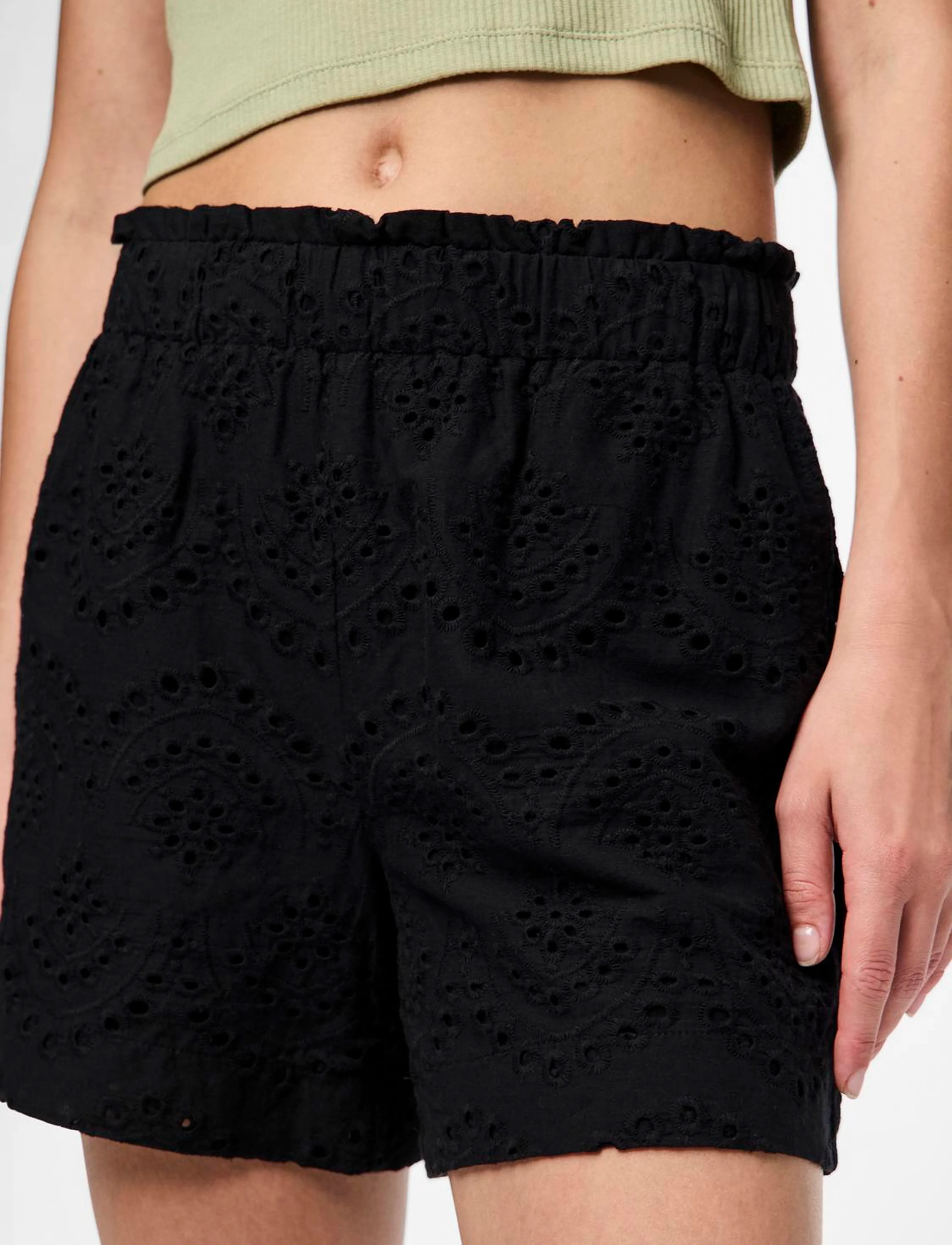 Pieces - PCVILDE MW SHORTS WVN NOOS - laveste priser - black - 5