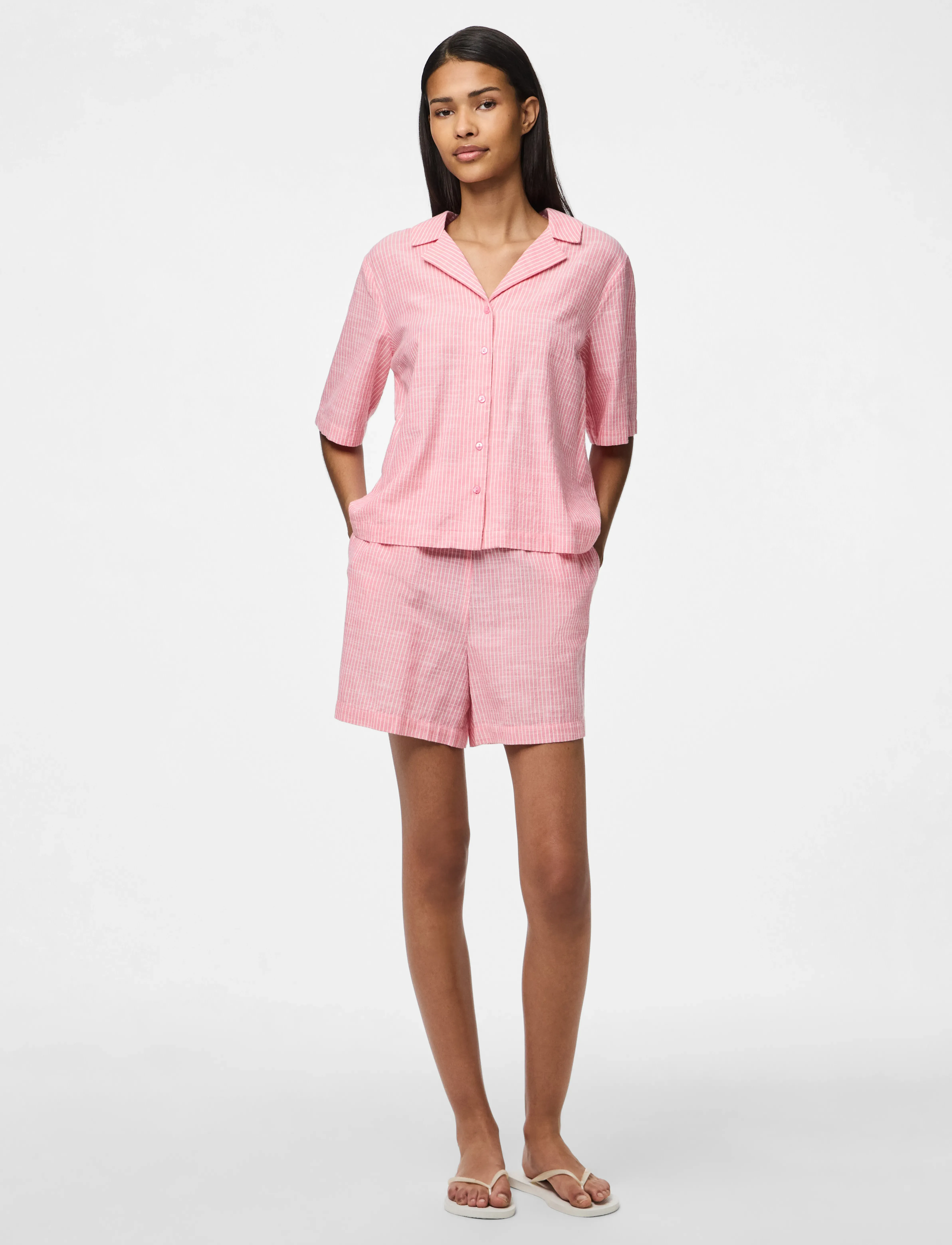 Pieces - PCAPIA HW SHORTS MM WVN - pink lemonade - 4