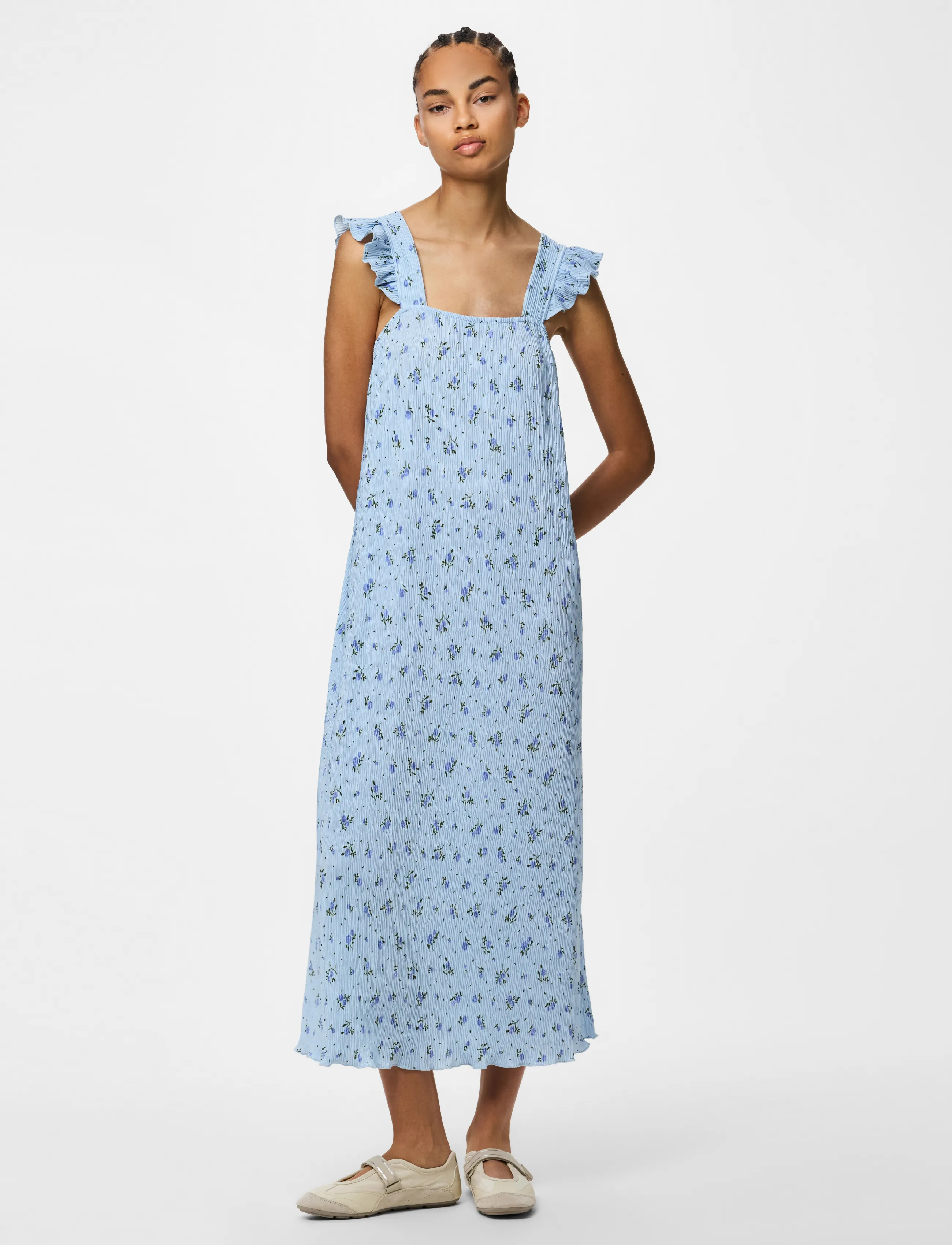Pieces - PCFLORA STRAP FLOUNCE DRESS JRS MSA BC - sommerkleider - cashmere blue - 4