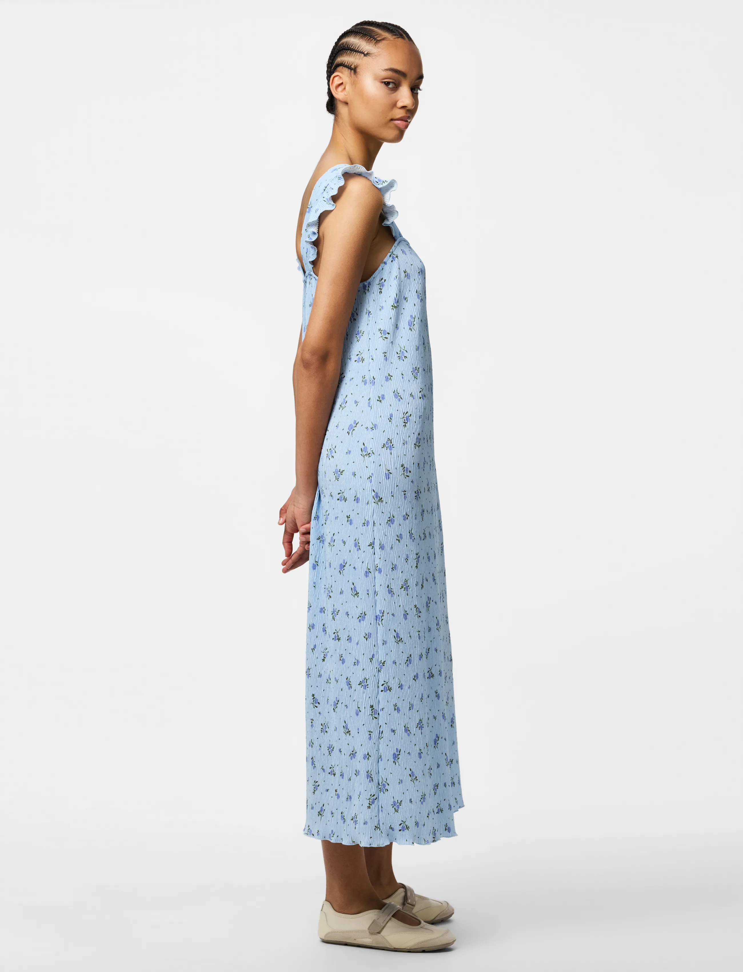 Pieces - PCFLORA STRAP FLOUNCE DRESS JRS MSA BC - sommerkleider - cashmere blue - 5