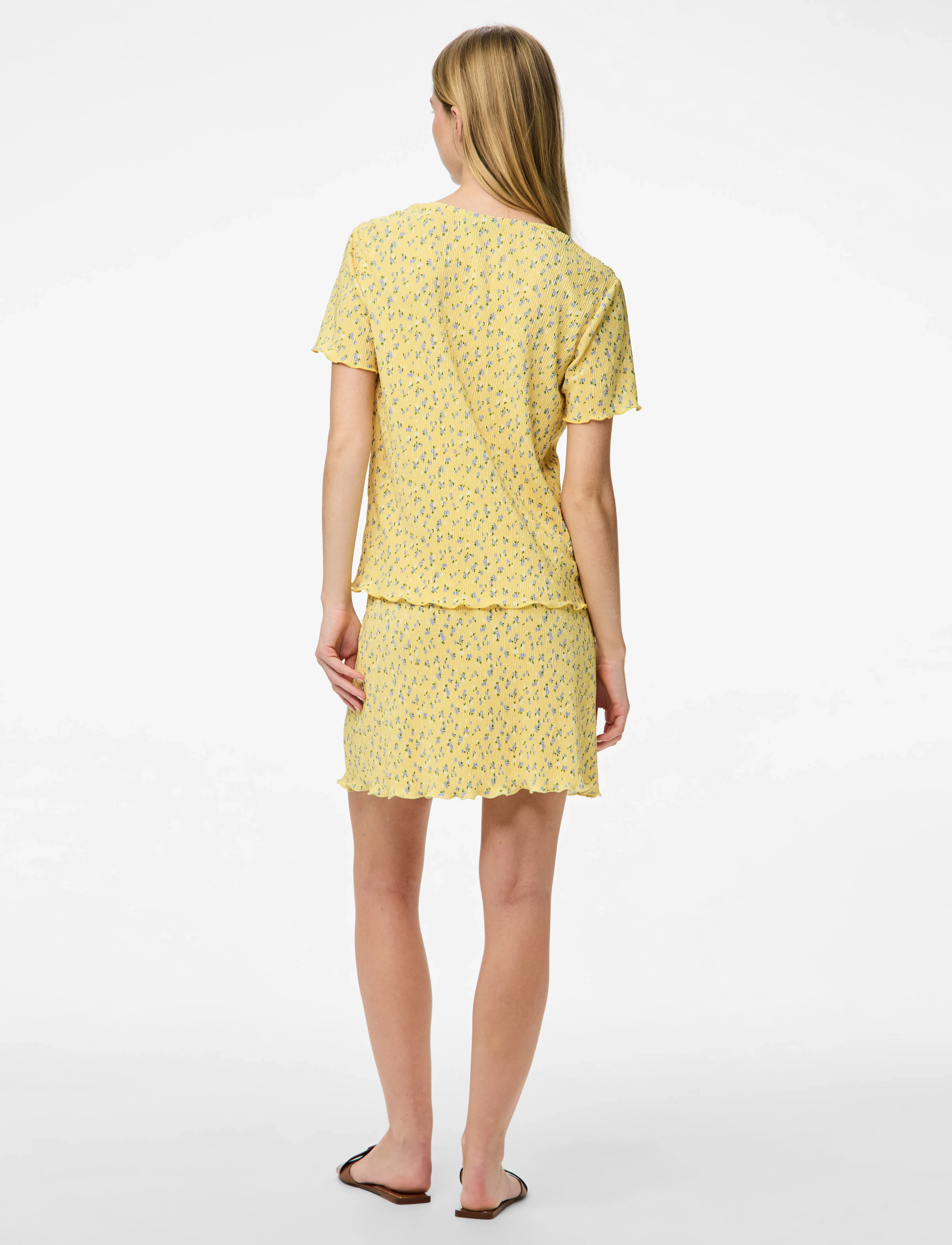 Pieces - PCFLORA SS O-NECK TOP JRS NOOS BC - laveste priser - pale banana - 3