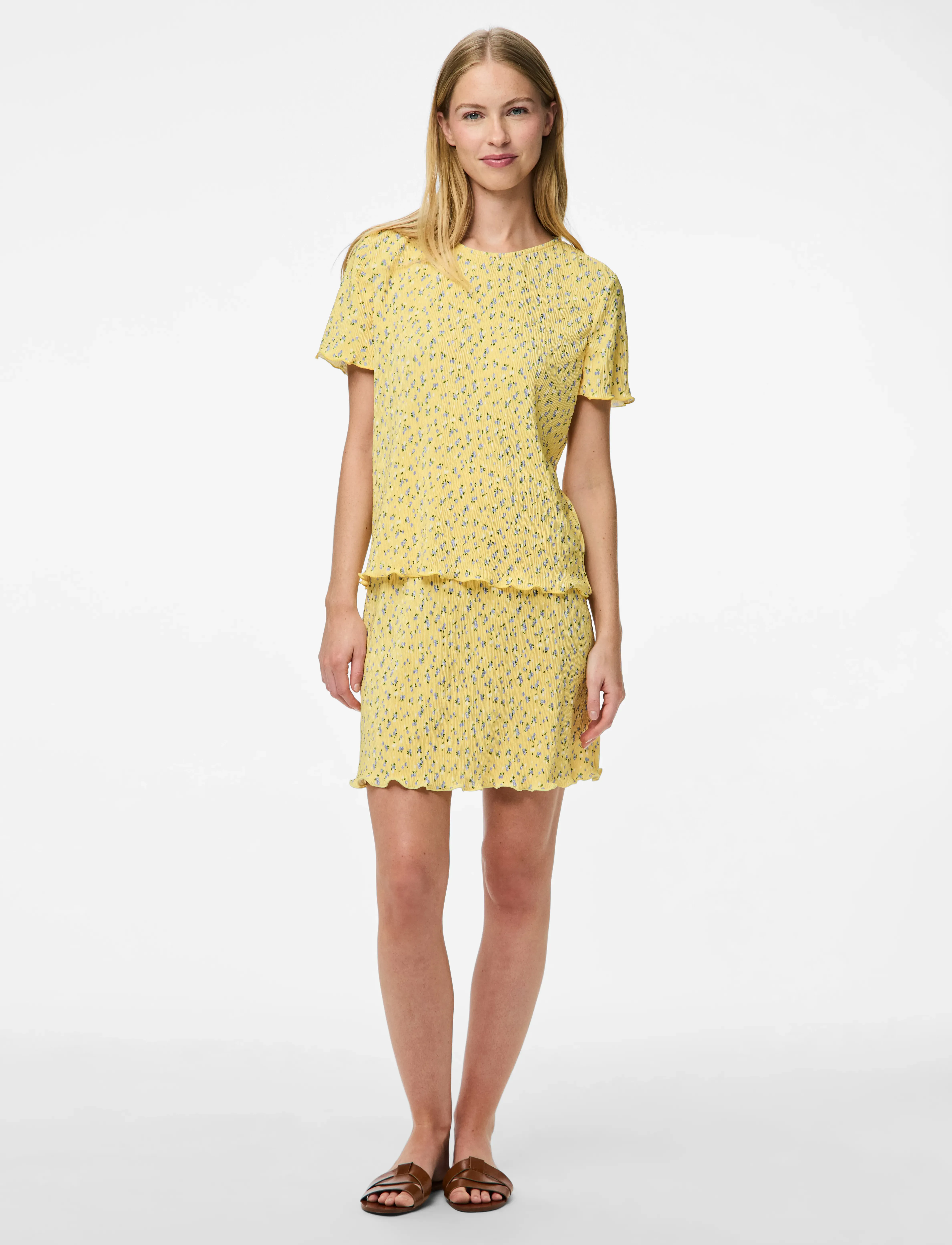 Pieces - PCFLORA SS O-NECK TOP JRS NOOS BC - laveste priser - pale banana - 4