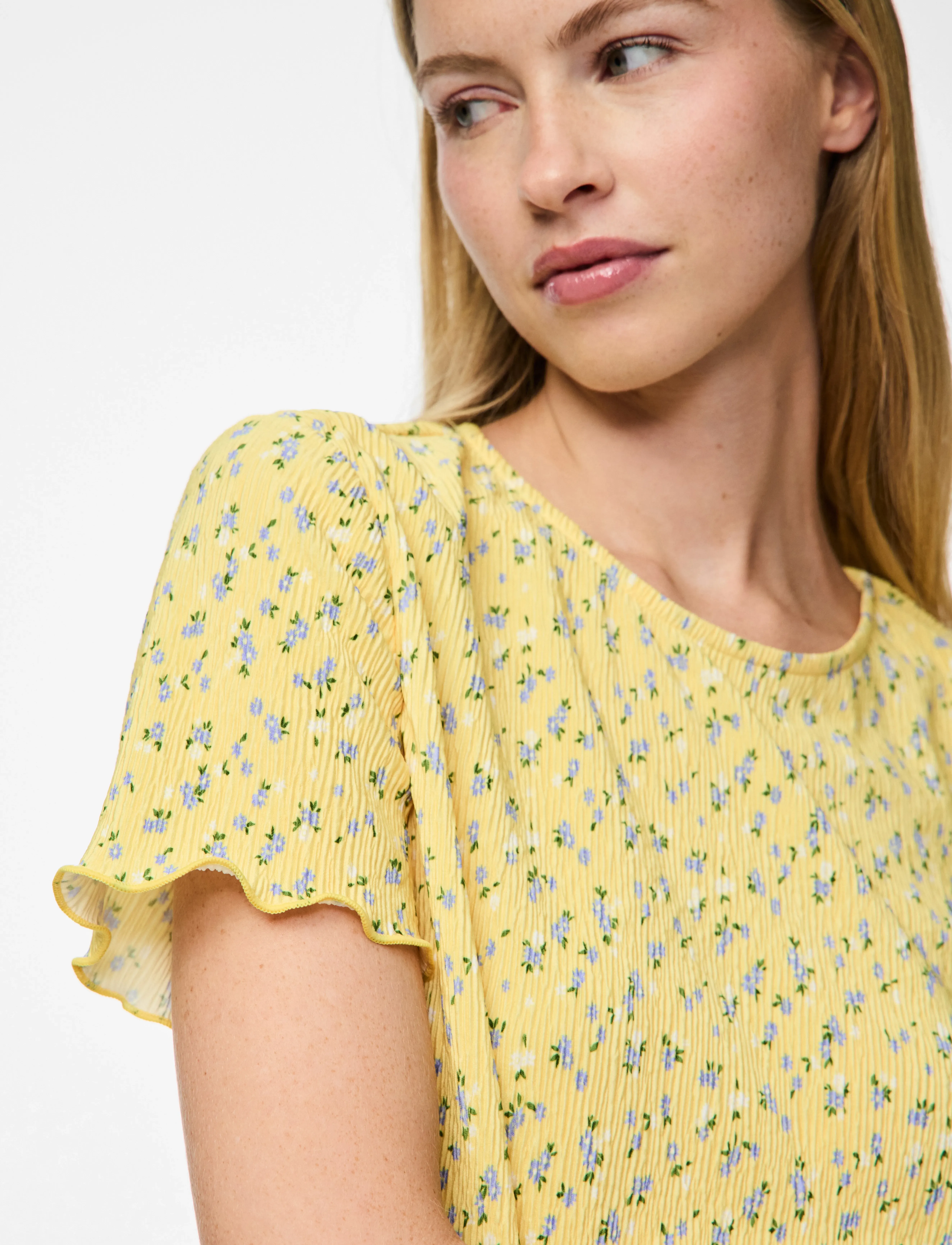 Pieces - PCFLORA SS O-NECK TOP JRS NOOS BC - laveste priser - pale banana - 5