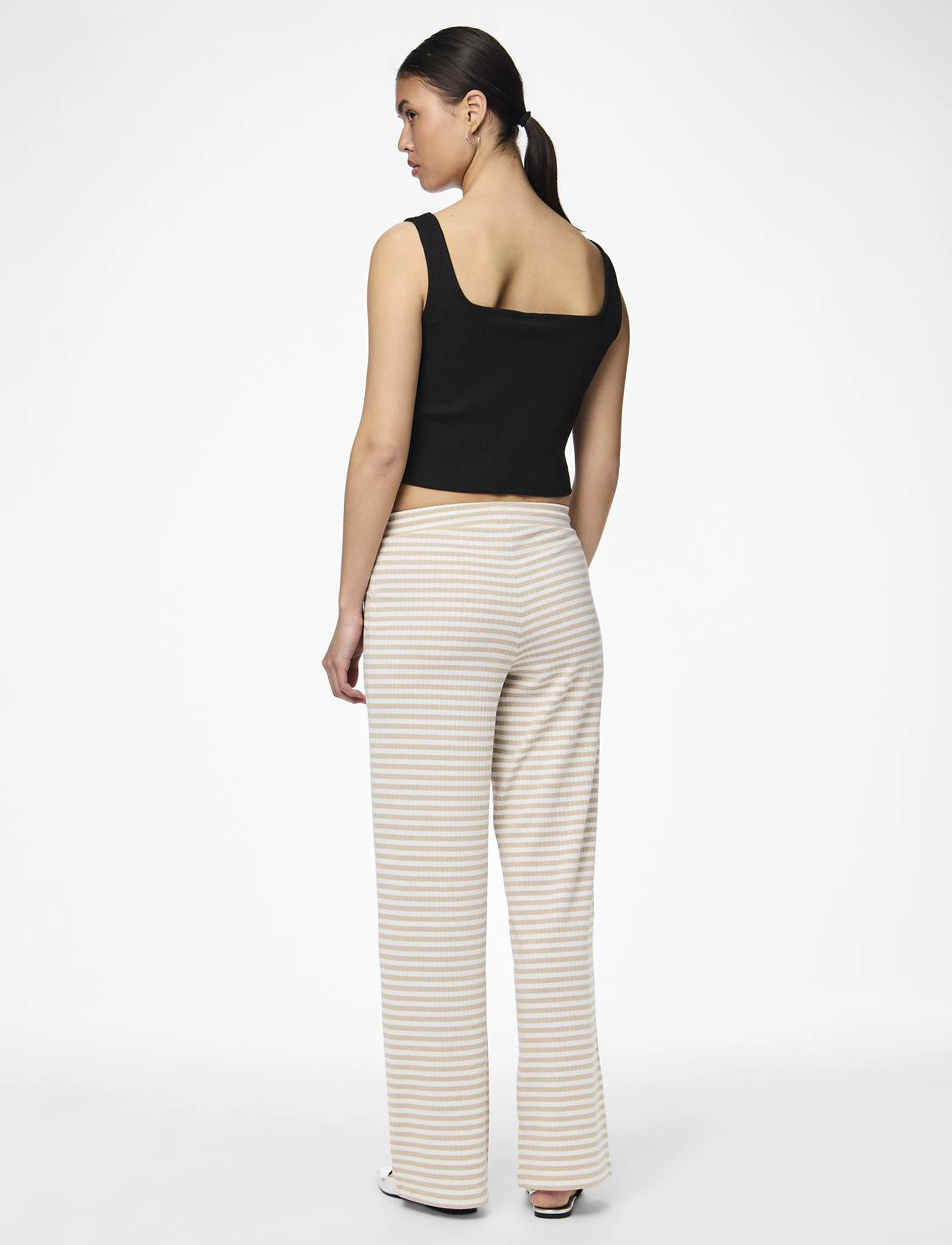 Pieces - PCLAYA MW WIDE PANTS D2D - bright white - 2
