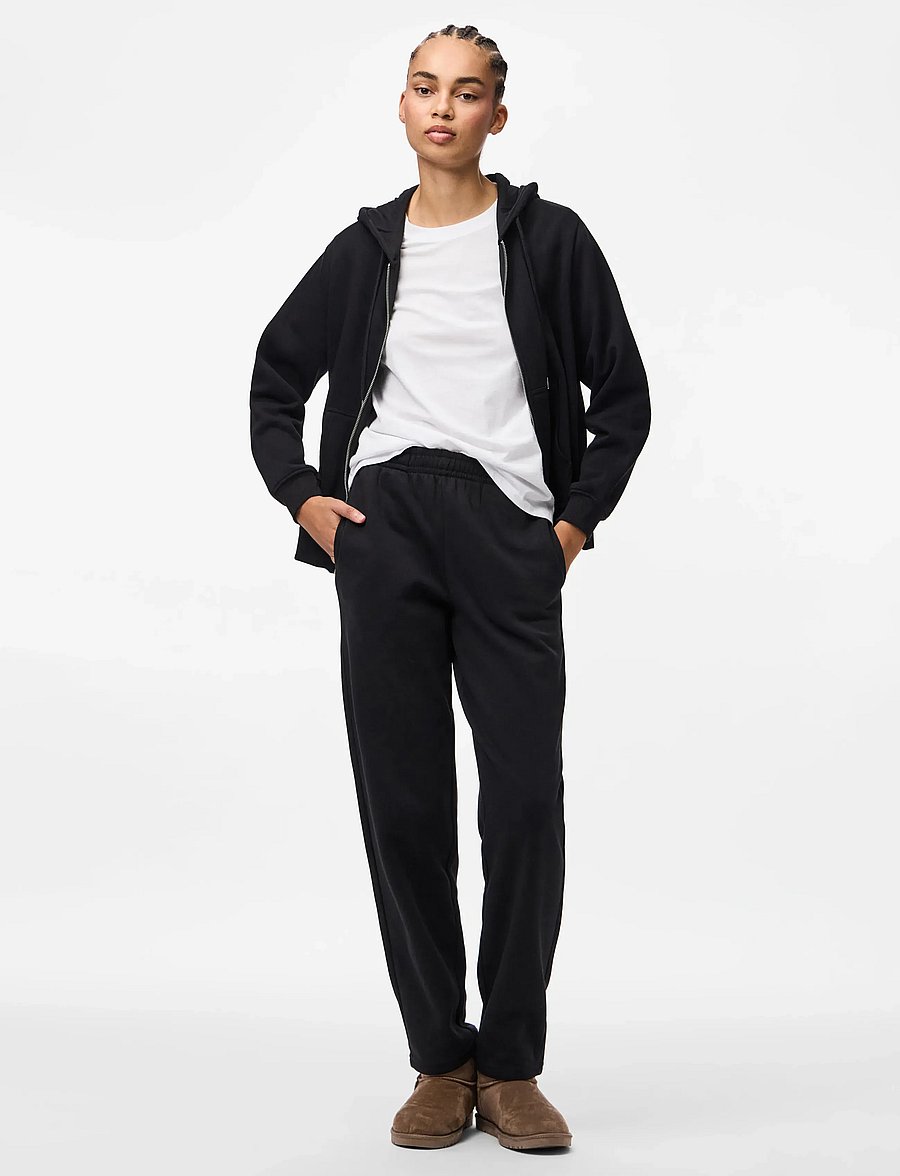 Pieces - PCCHILLI HW STRAIGHT SWEAT PANTS NOOS BC - alltags-style - black - 4