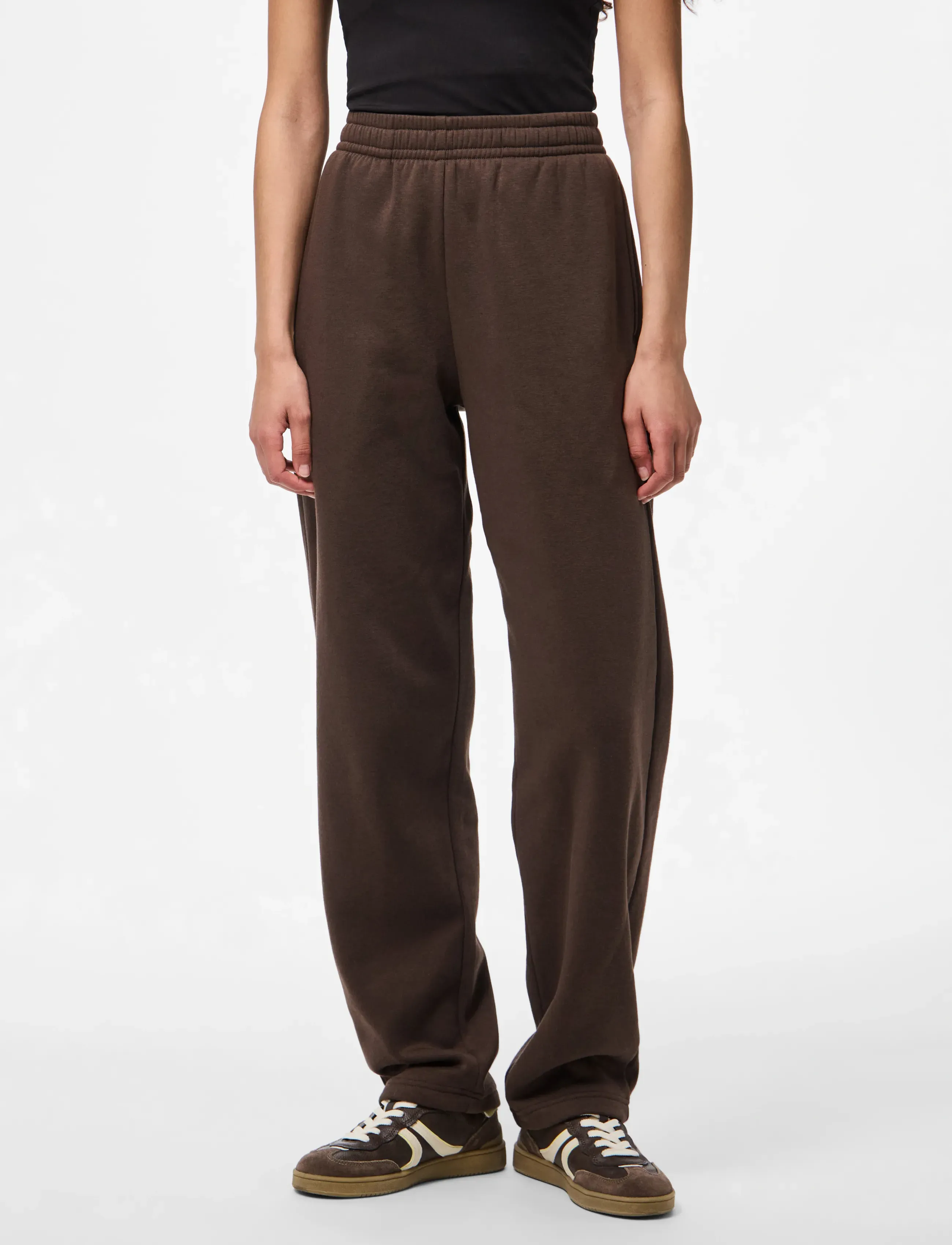 Pieces PCCHILLI HW STRAIGHT SWEAT PANTS NOOS BC - Kleidung - HOT FUDGE / brown