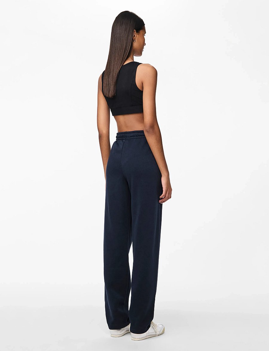 Pieces - PCCHILLI HW STRAIGHT SWEAT PANTS NOOS BC - igapäevane stiil - sky captain - 3