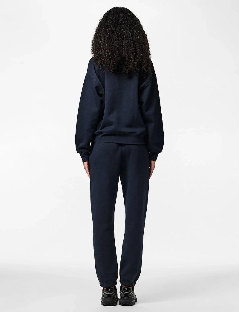 Pieces - PCCHILLI LS LOOSE SWEAT NOOS BC - hverdags stil - sky captain - 3