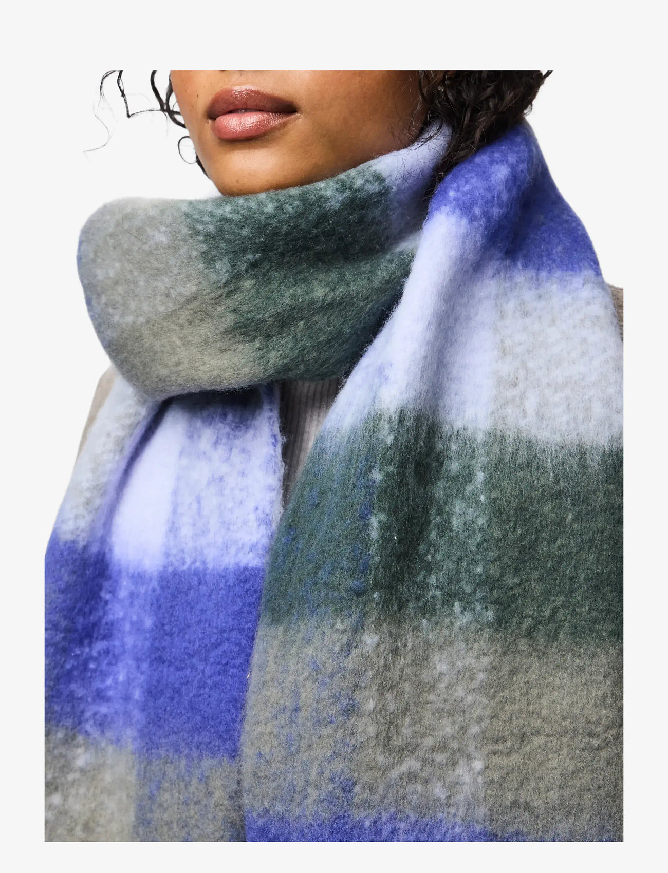 Pieces - PCBEA NARROW LONG SCARF NOOS BC - talvesallid - darkest spruce - 3