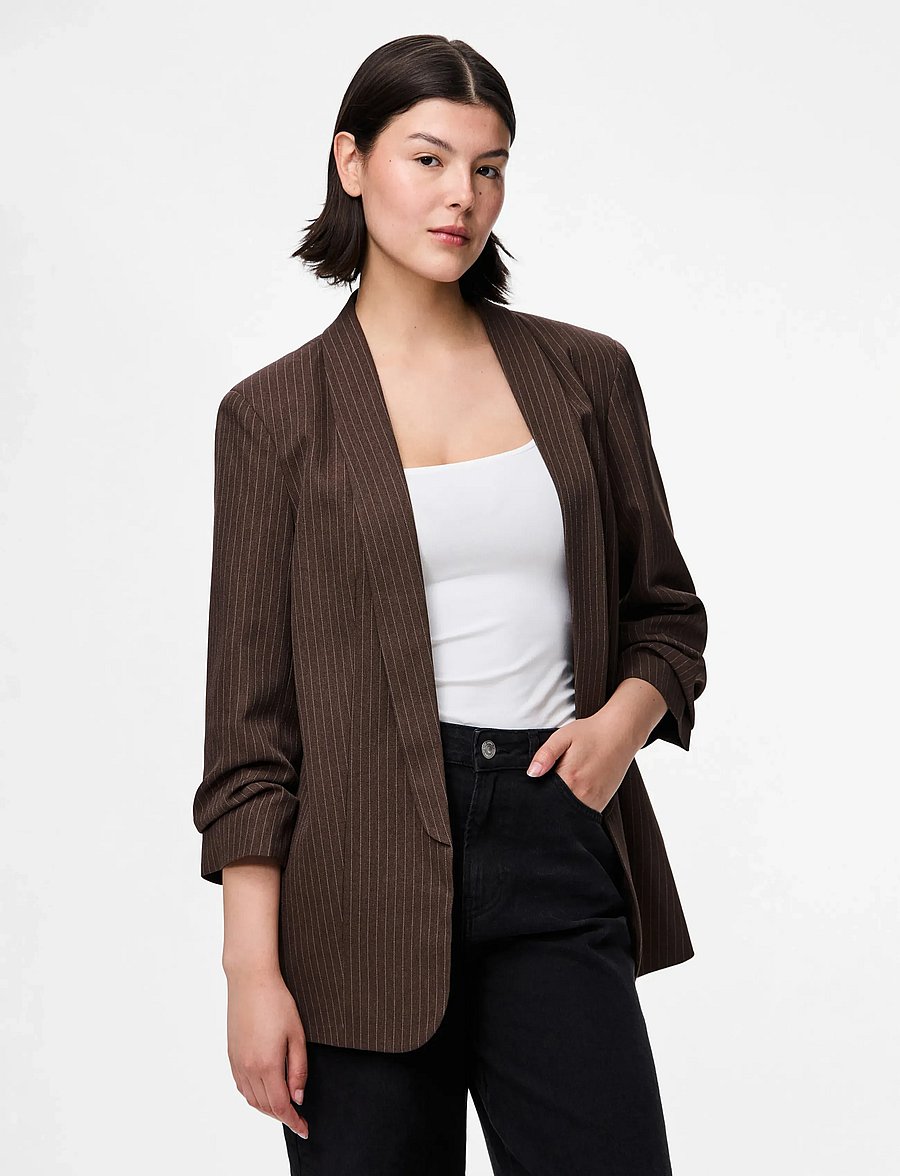 Pieces - PCBOSELLA 3/4 PINSTRIPE BLAZER NOOS BC - enkeltradede blazere - hot fudge - 0