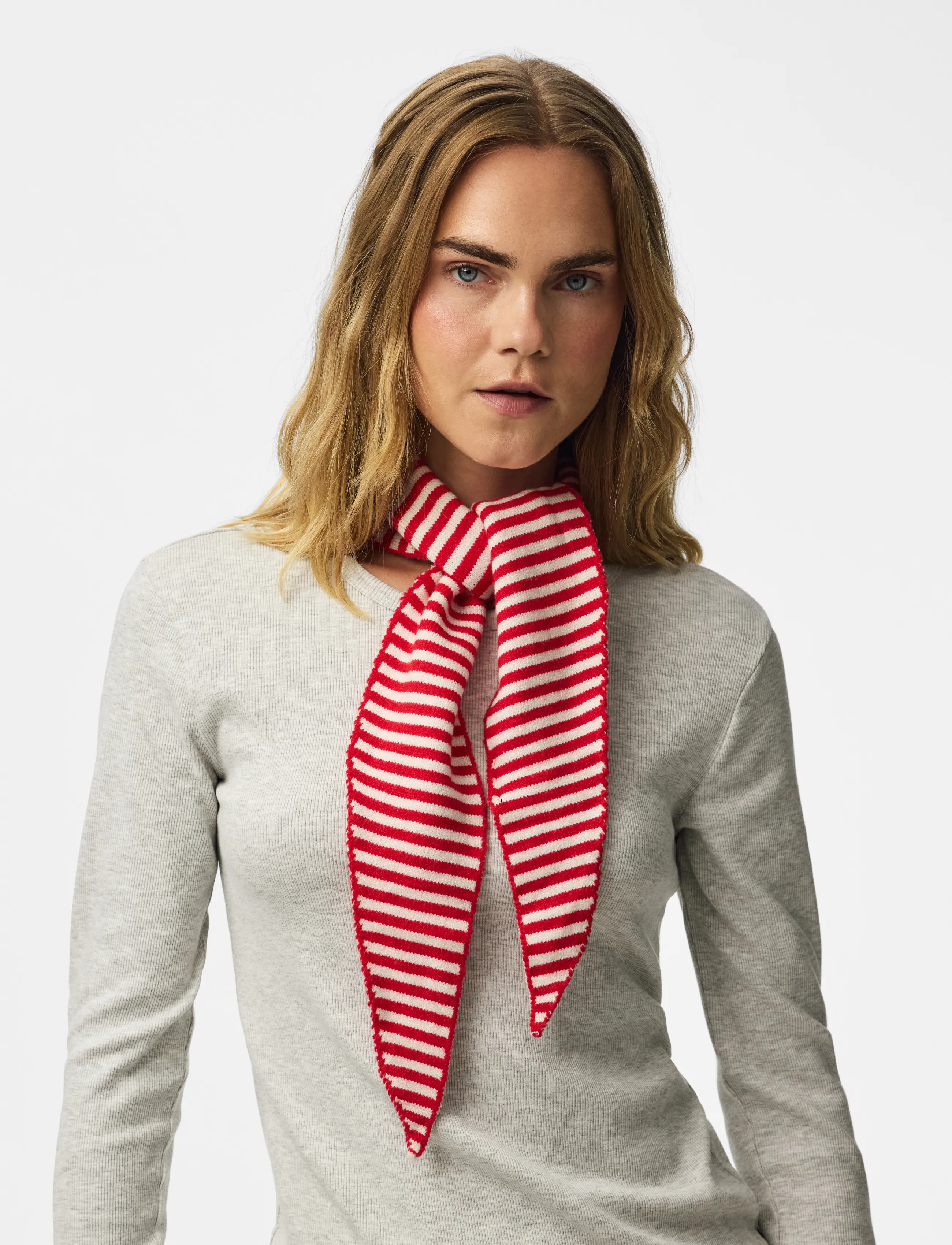 Pieces PCKOMMA TRIANGLE SCARF NOOS BC - Pieces - HIGH RISK RED / red