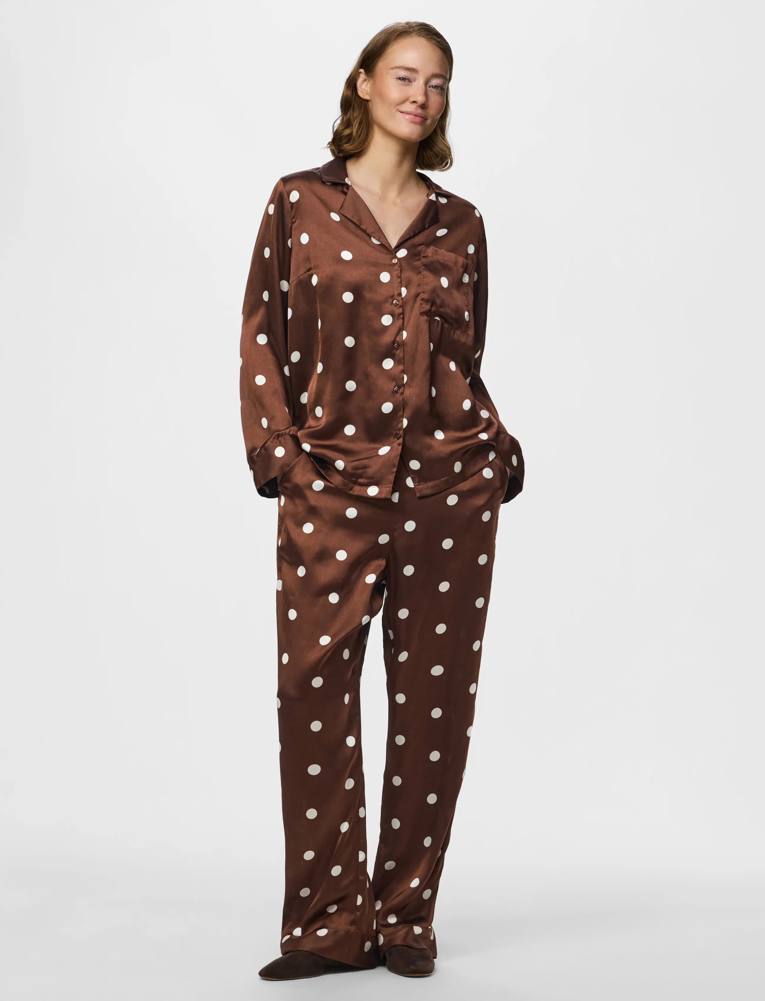Pieces Pcjytte Satin Night Set Wvn, XL, & Loungewear, Braun - Pyjamas (set), Frauen