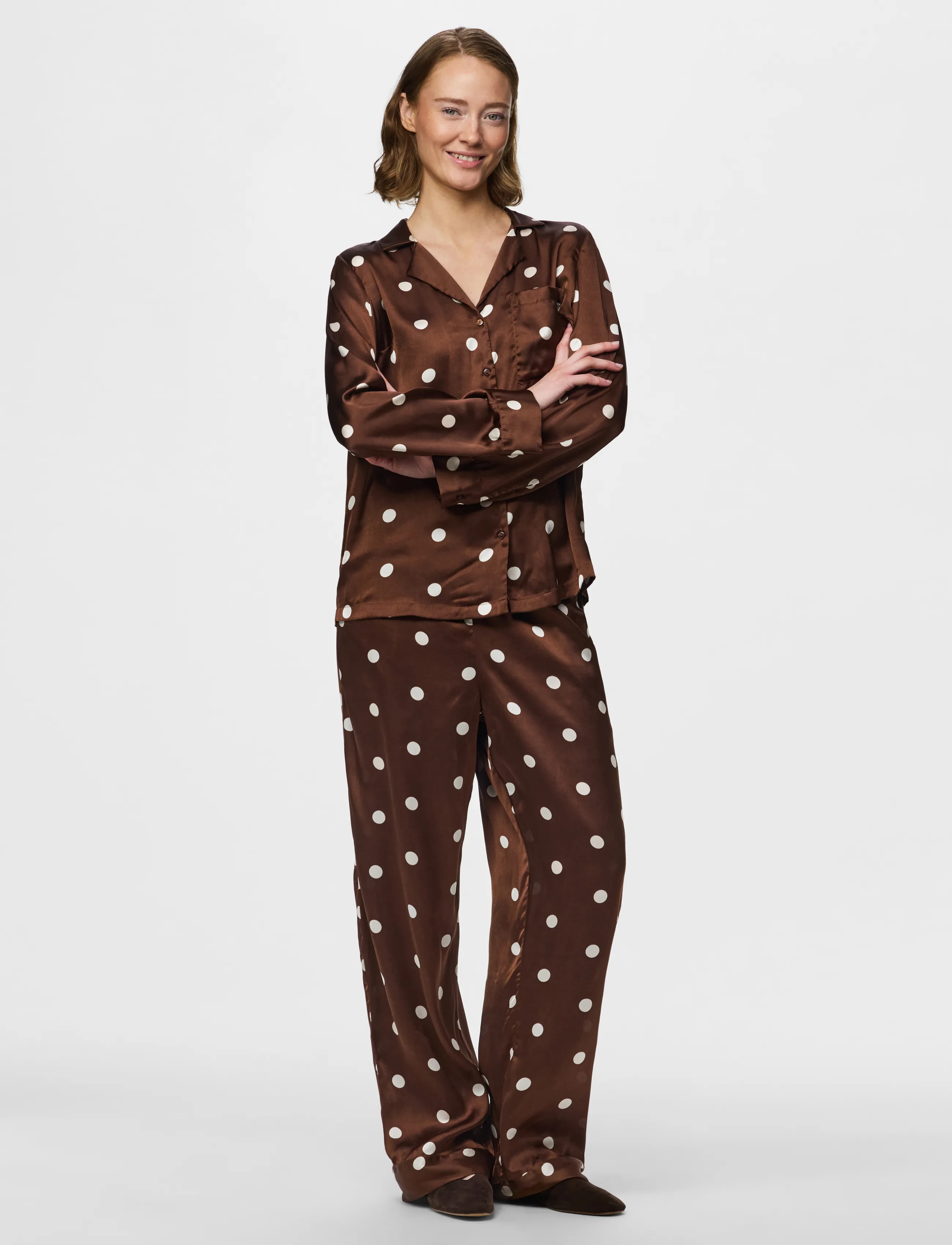 Pieces - PCJYTTE SATIN NIGHT SET WVN - pidžaamad - chicory coffee - 4