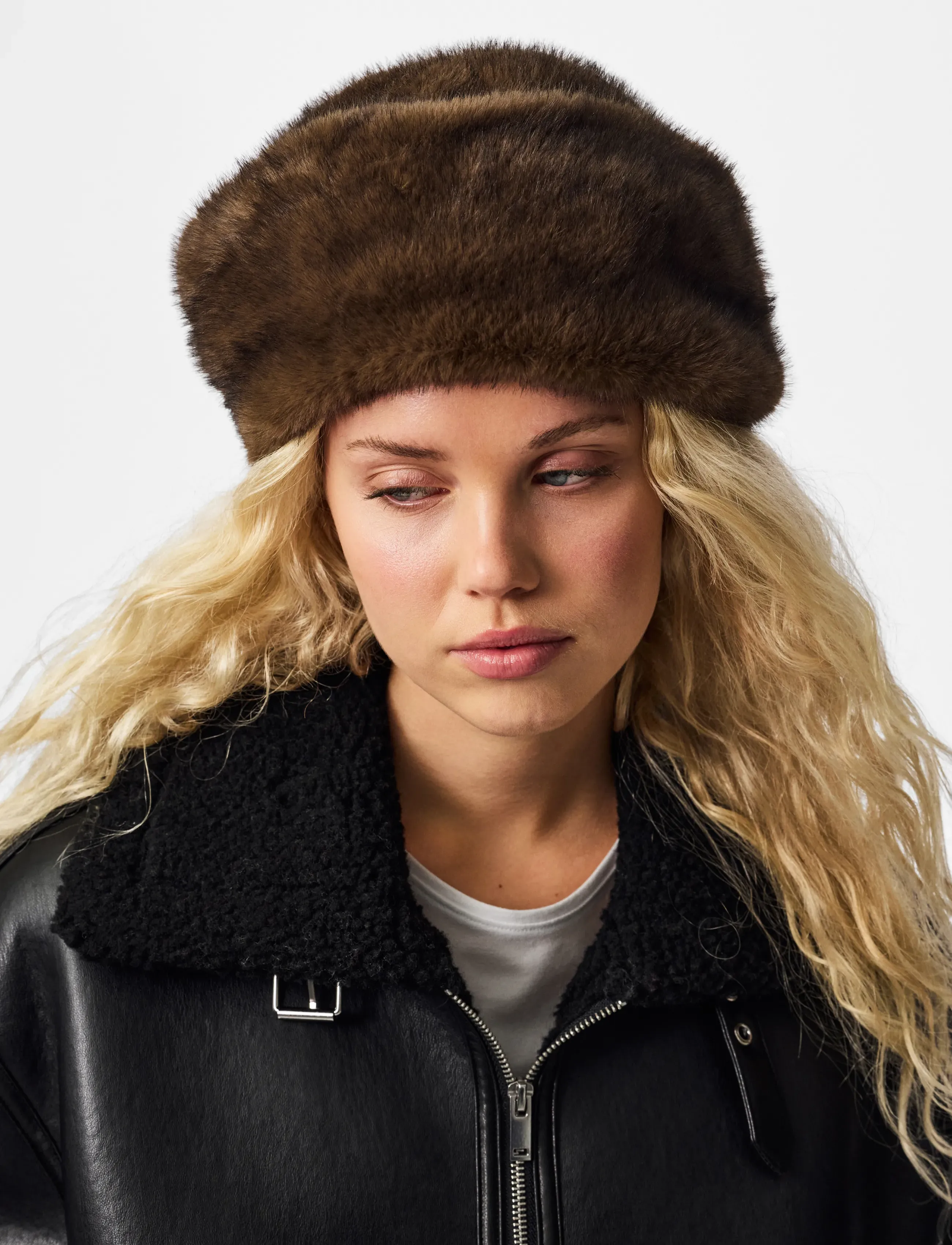 Pieces - PCJUTLANDIA HAT BC - hattar - ganache - 5