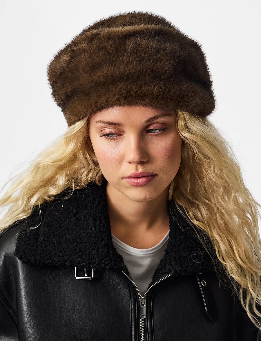 Pieces - PCJUTLANDIA HAT BC - hattar - ganache - 5