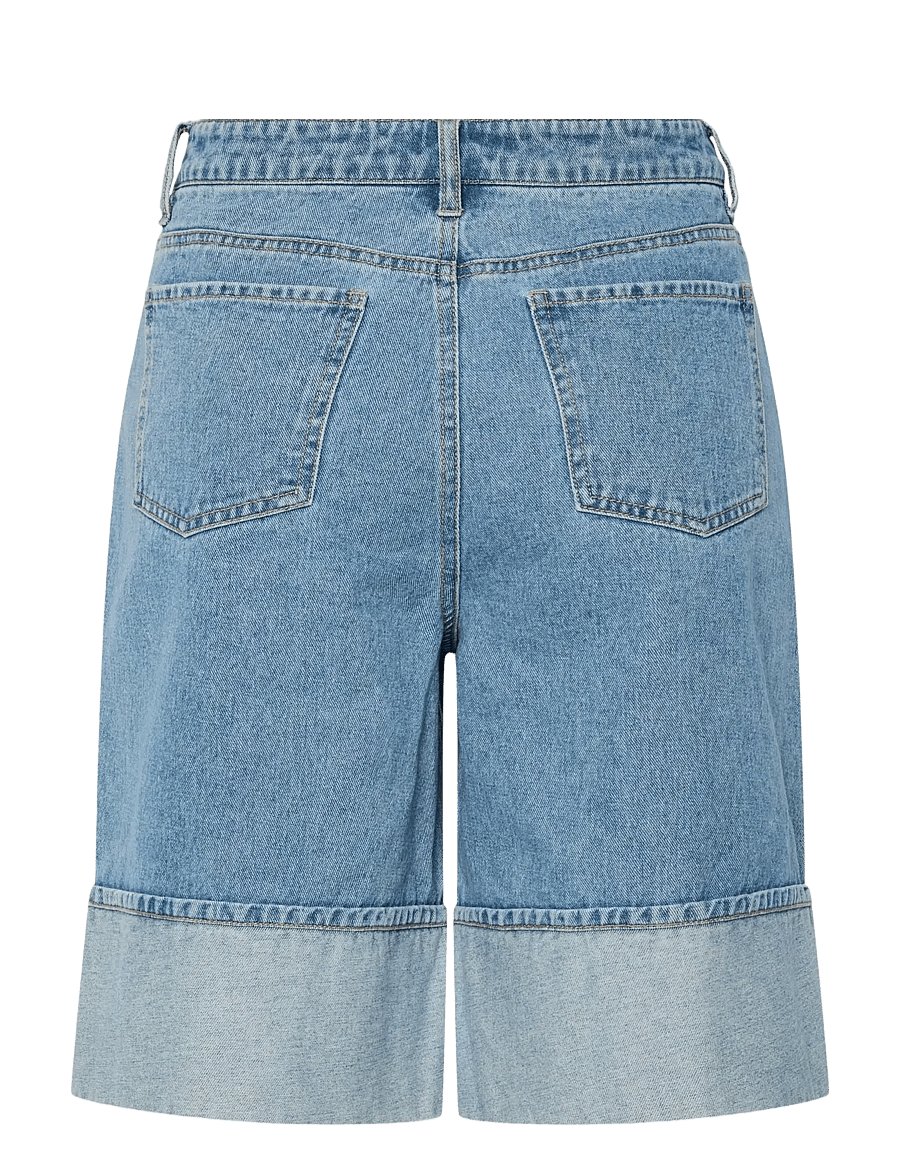 Pieces - PCMINDY MW LOOSE DENIM JORTS D2D - farkkushortsit - light blue denim - 2