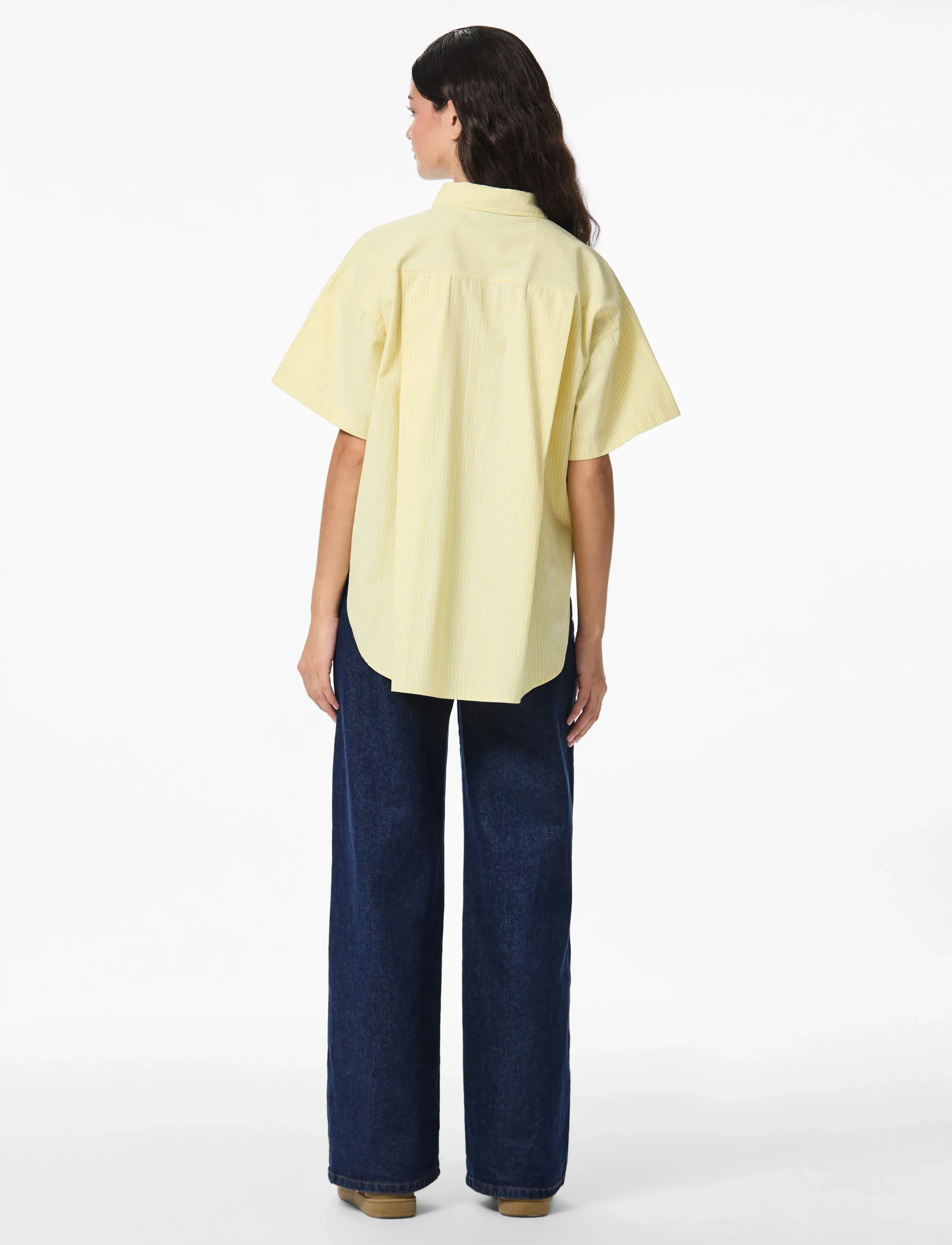 Pieces - PCFEMME SS LOOSE SHIRT WVN D2D - pale banana - 3