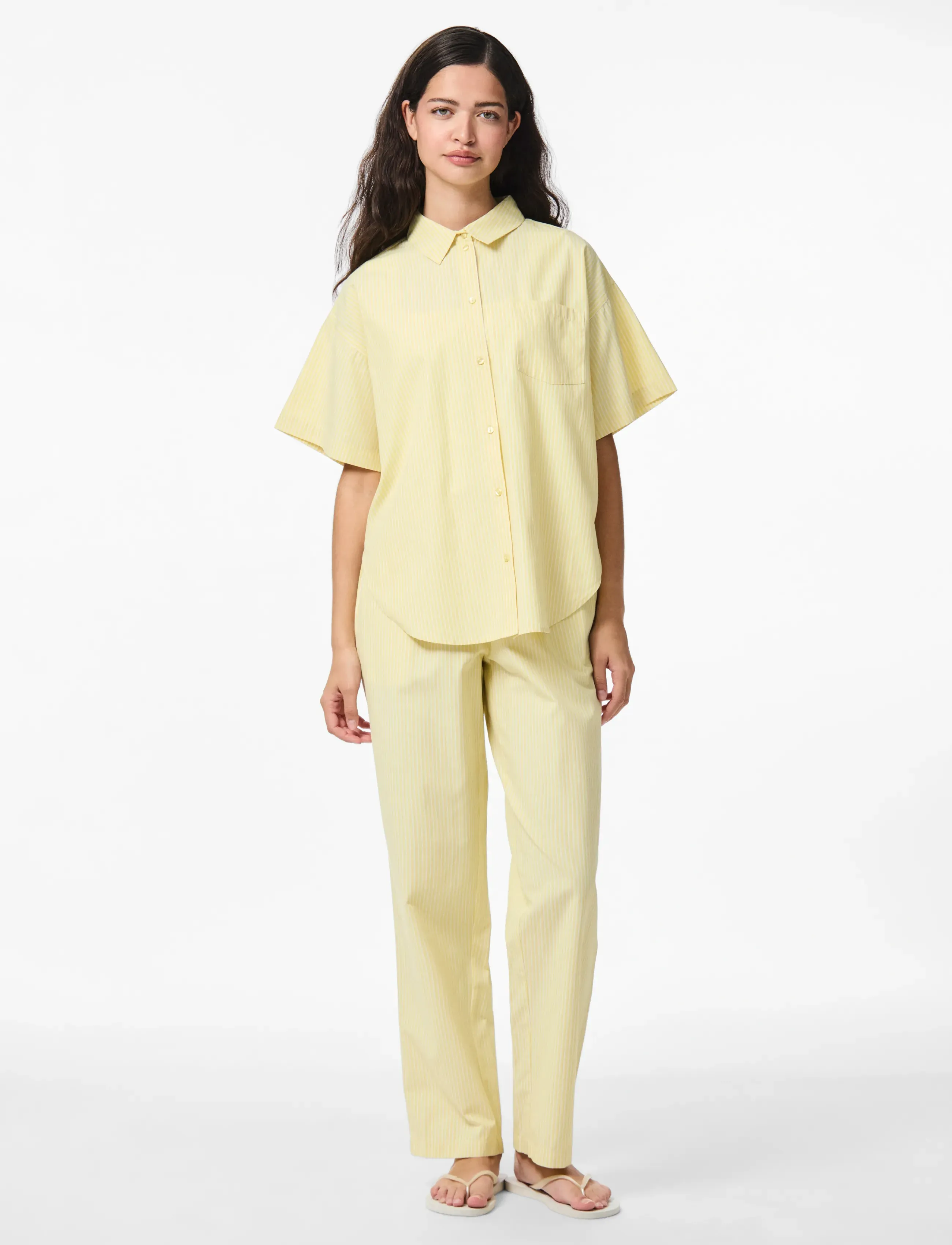 PIECES Pcfemme Hw Straight Pants Wvn D2D hängselbyxor dam – bild 6