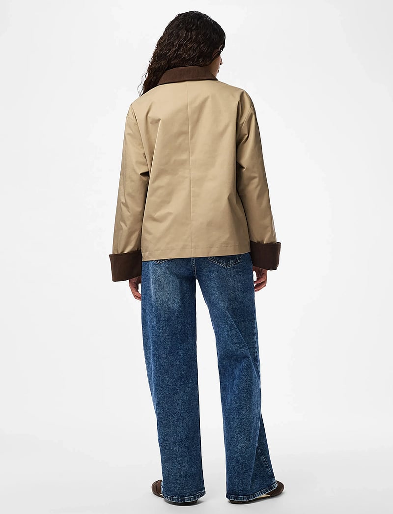 Pieces - PCJORMA SHORT LIGHT JACKET NOOS BC - frühlingsjacken - greige - 3