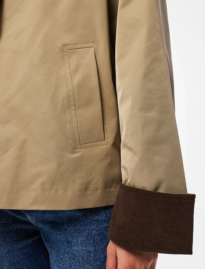 Pieces - PCJORMA SHORT LIGHT JACKET NOOS BC - frühlingsjacken - greige - 5