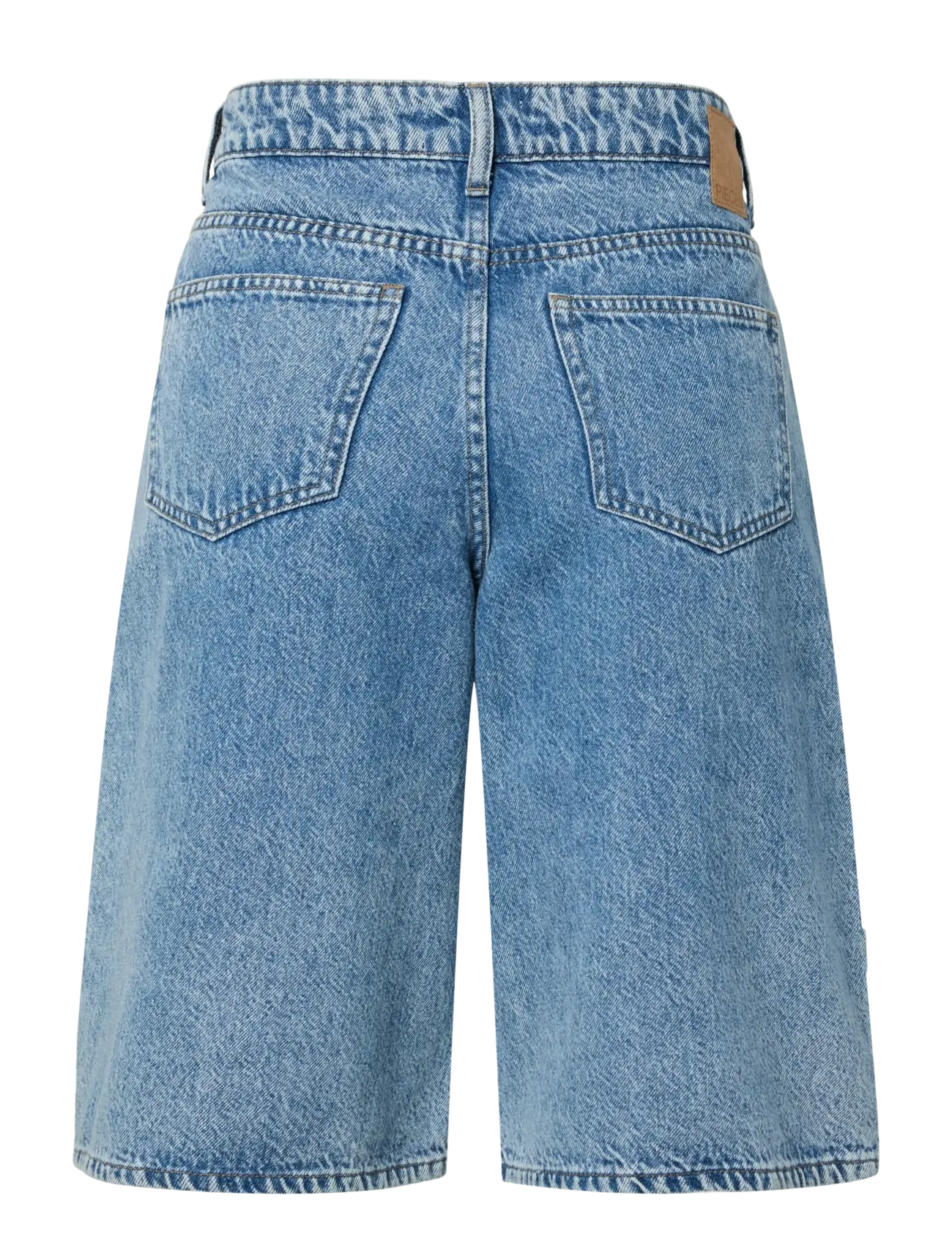 Pieces - PCSKY MW DENIM JORTS NOOS BC - jorts - medium blue denim - 2