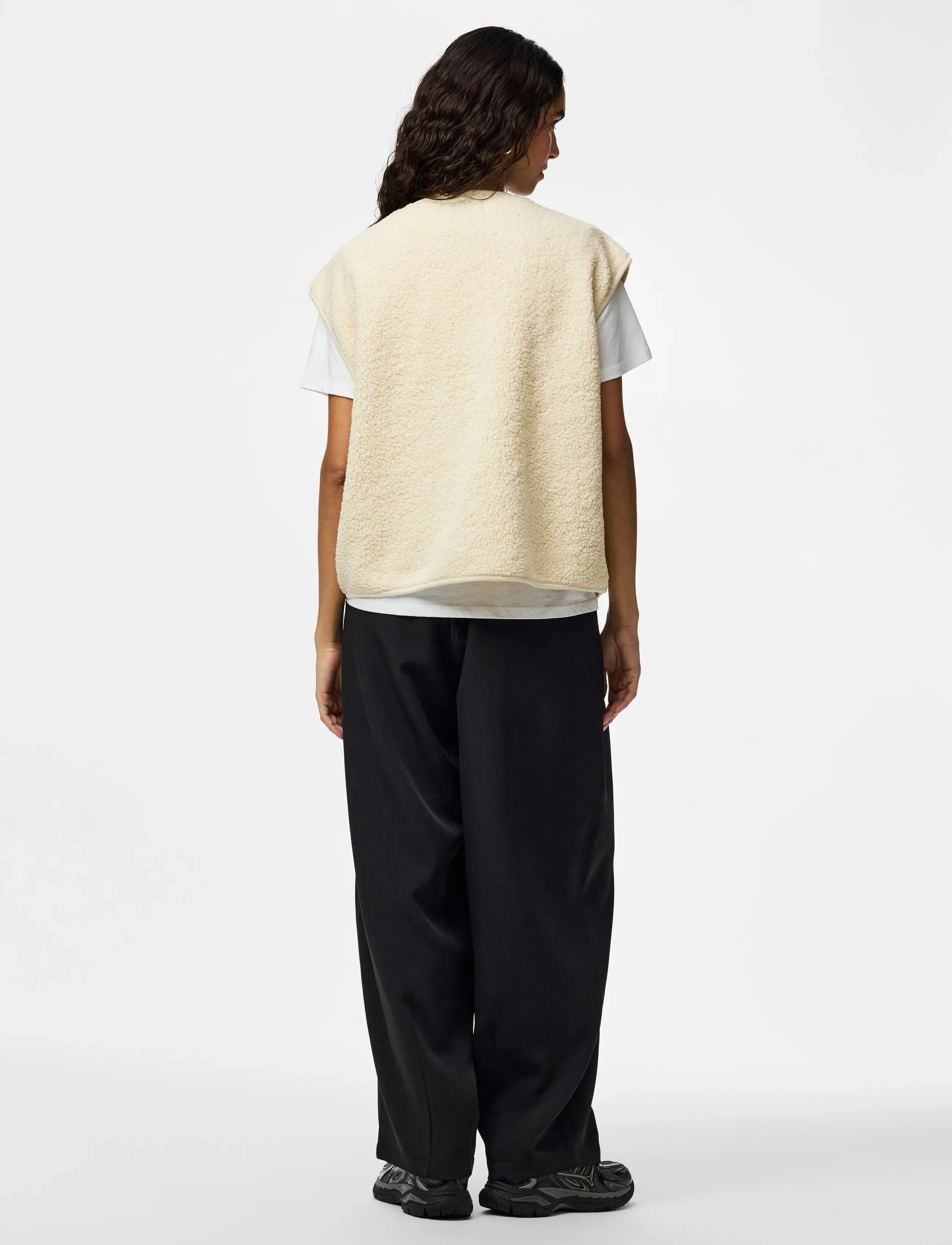 Pieces - PCKATTY TEDDY VEST NOOS BC - kamizelki pluszowe - birch - 3