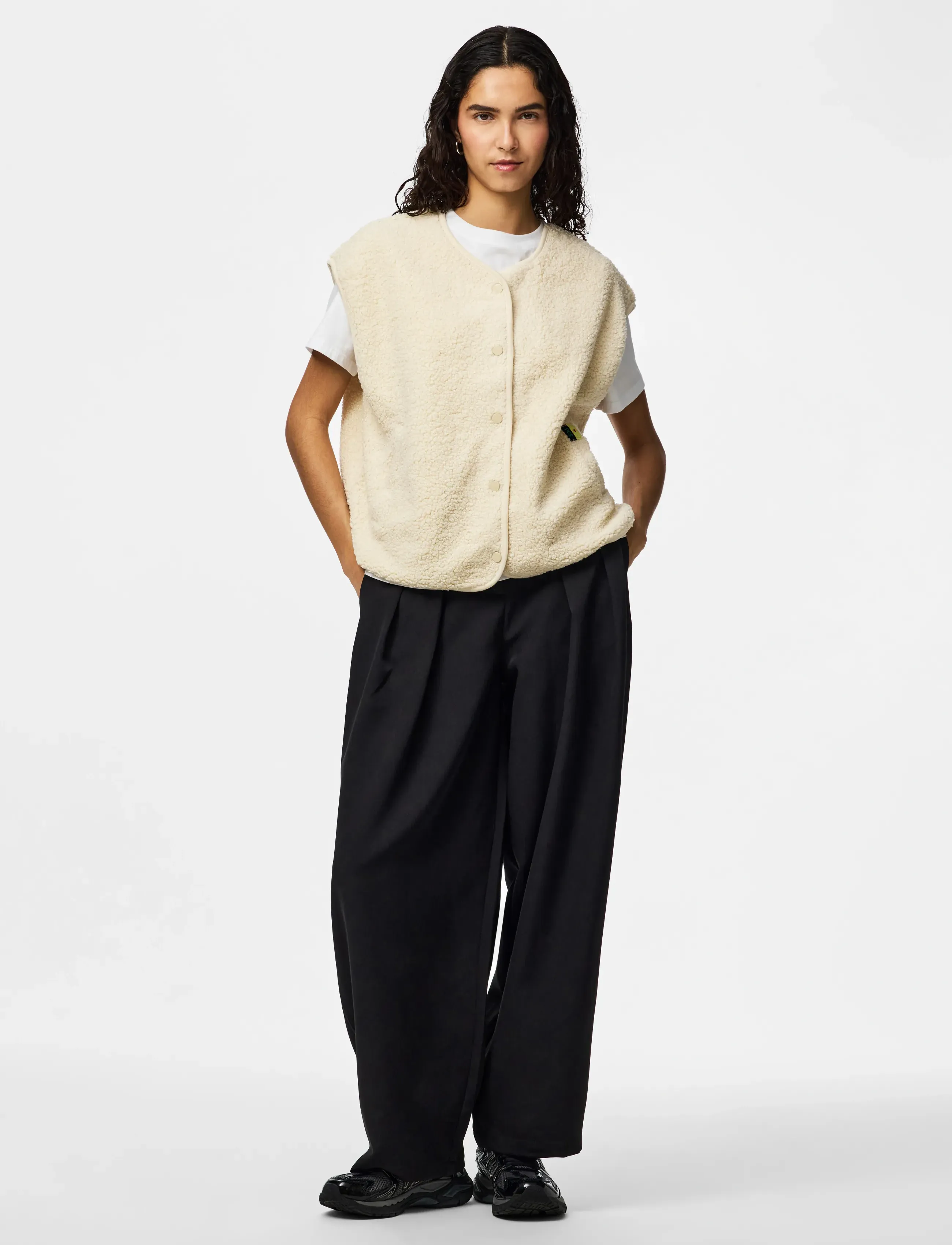 Pieces - PCKATTY TEDDY VEST NOOS BC - kamizelki pluszowe - birch - 4
