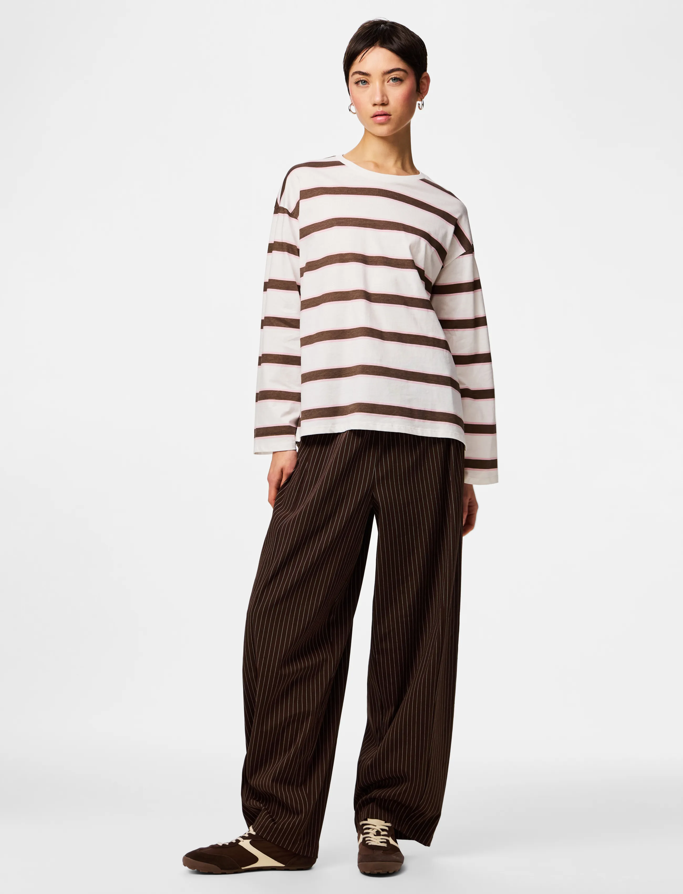 Pieces - PCMILA LS LOOSE TEE JRS NOOS BC - pikkade varrukatega topid - coffee quartz - 4