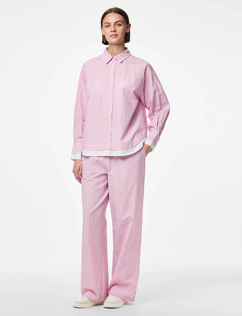 Pieces - PCFAMMA HW STRAIGHT PANT D2D WVN FSY - sirge säärega püksid - pink tulle - 4