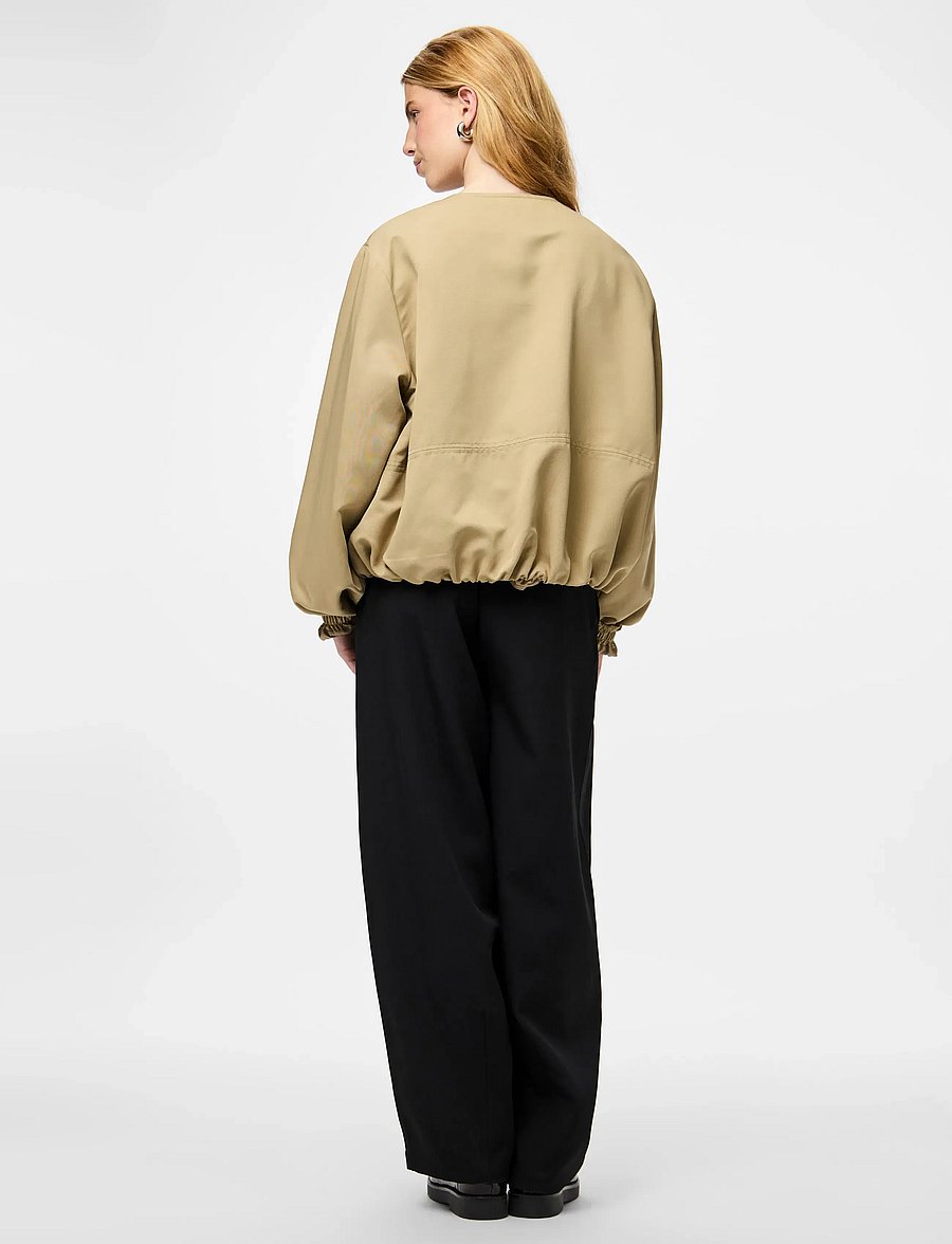 Pieces - PCBERIT BALLOON BOMBER JACKET - utilityjackor - travertine - 3