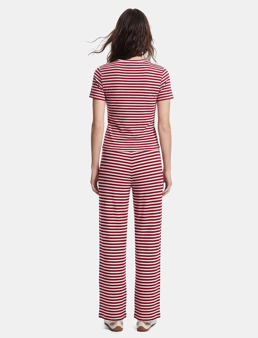 Pieces - PCLAYA MW WIDE PANTS JRS NOOS - wide leg trousers - goji berry - 4