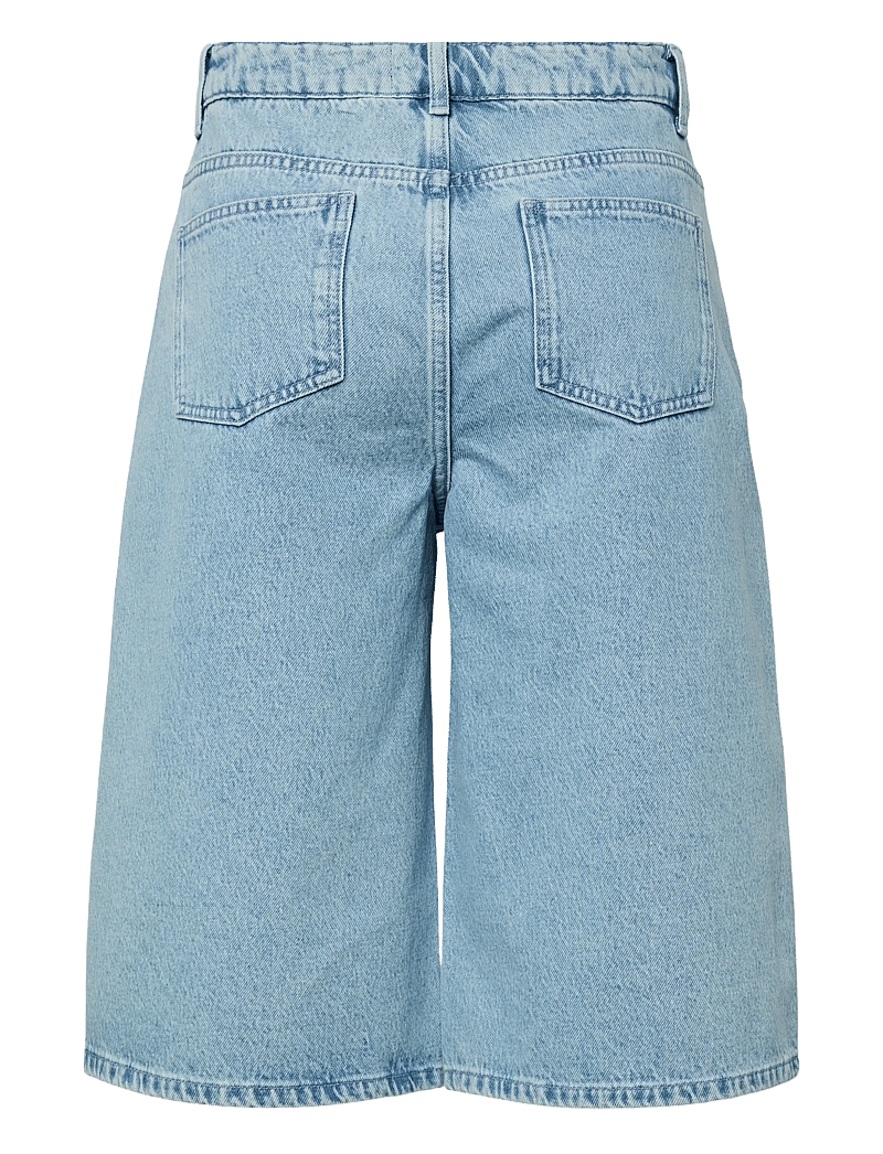 Pieces - PCNOEL MW DENIM JORTS D2D PP - jorts - light blue denim - 2