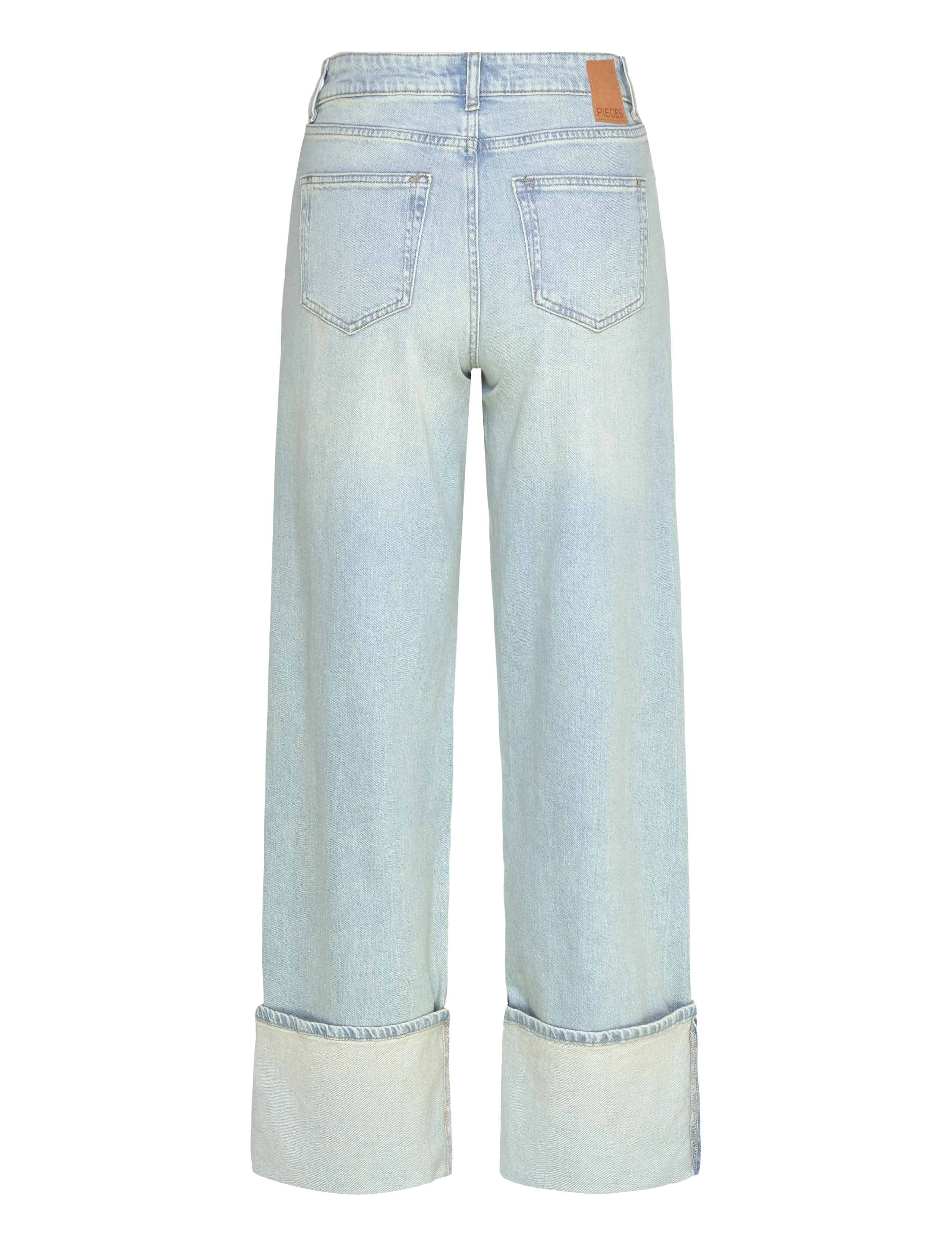 Pieces - PCSILKE MW FOLD UP DENIM JEANS - leveälahkeiset farkut - light blue denim - 2