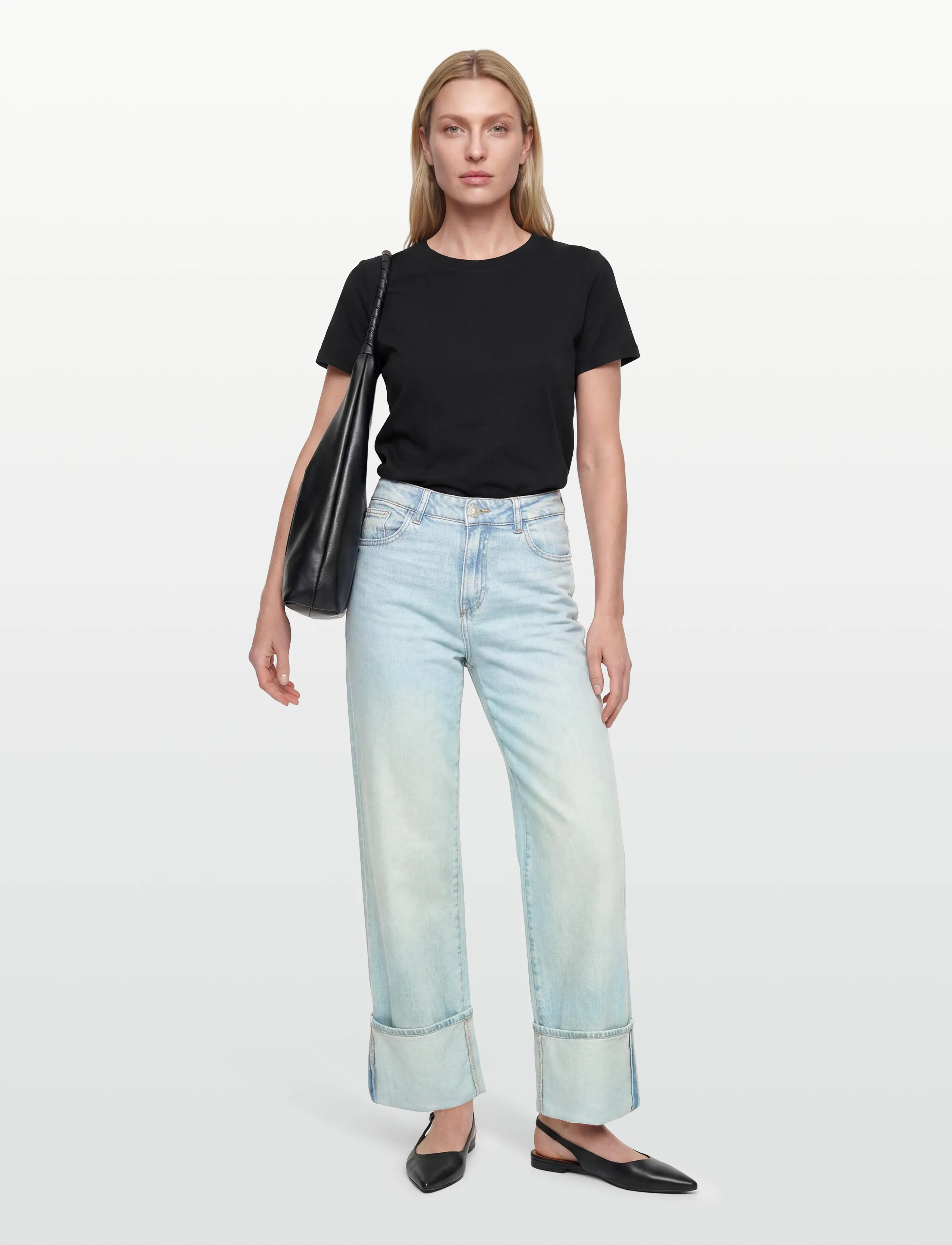 Pieces PCSILKE MW FOLD UP DENIM JEANS - Kollektionen - LIGHT BLUE DENIM / blue
