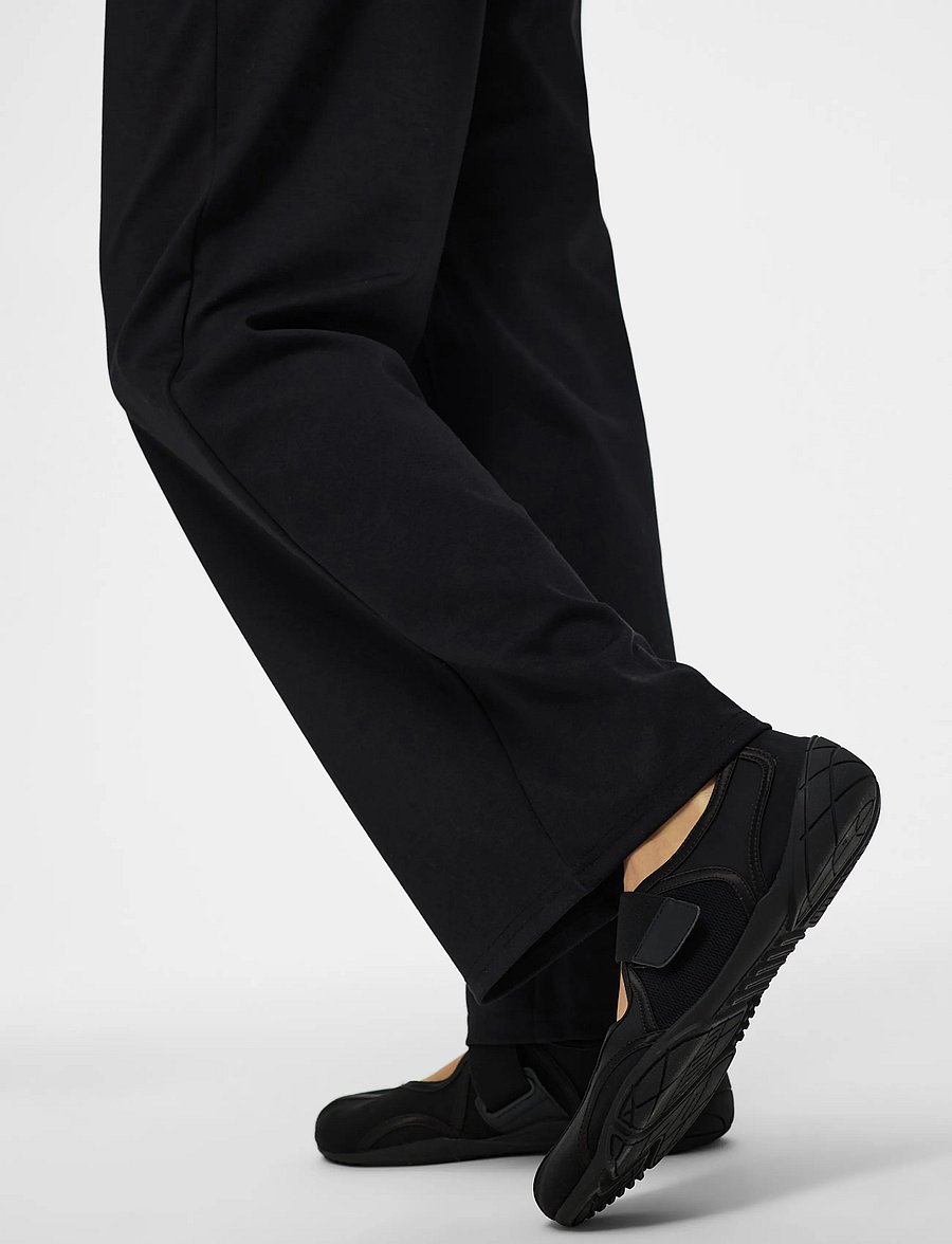 Pieces - PCBIA HW WIDE PANTS JRS NOOS BC - hosen mit weitem bein - black - 5