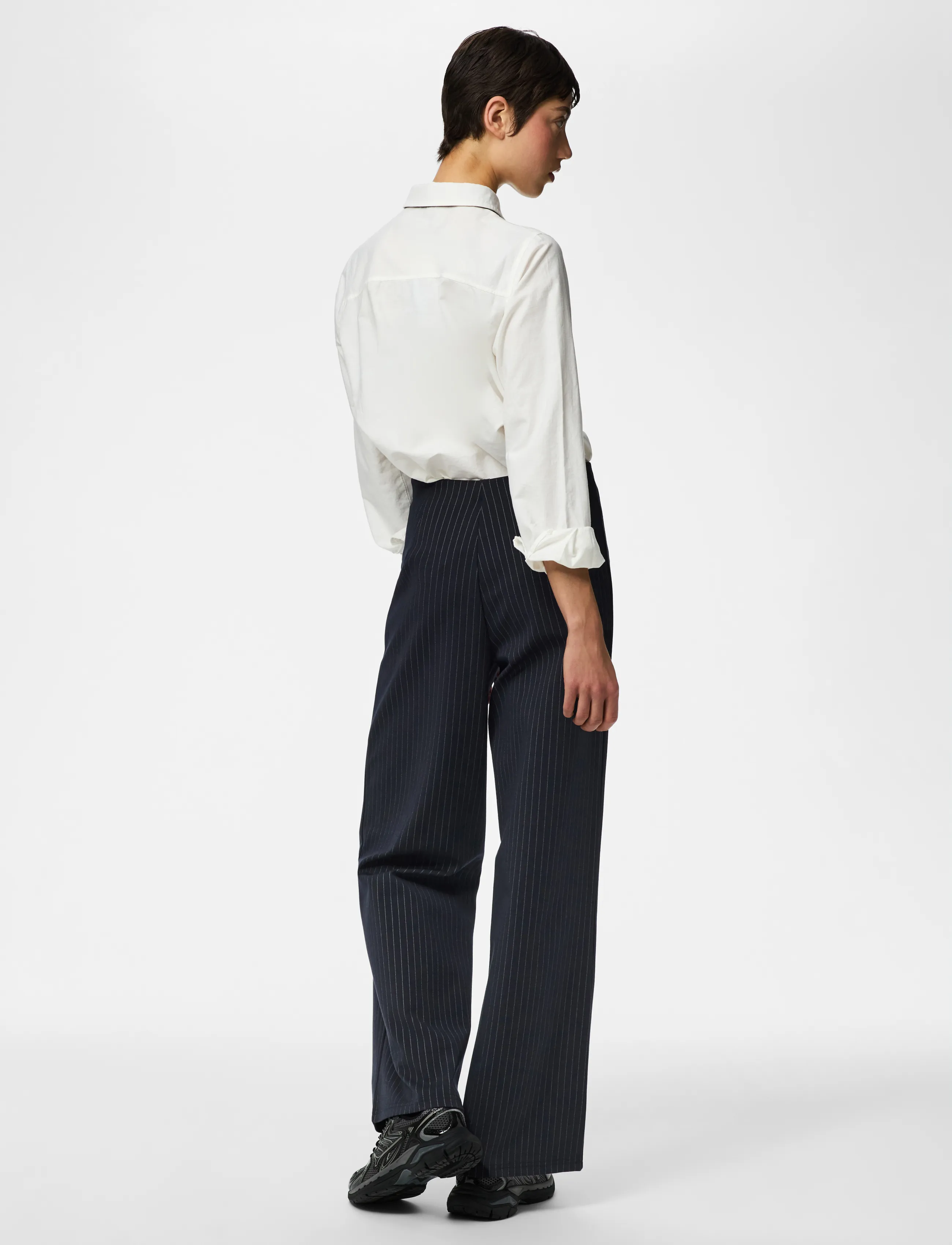 Pieces - PCBIA HW WIDE PANTS JRS NOOS BC - wide leg trousers - maritime blue - 2
