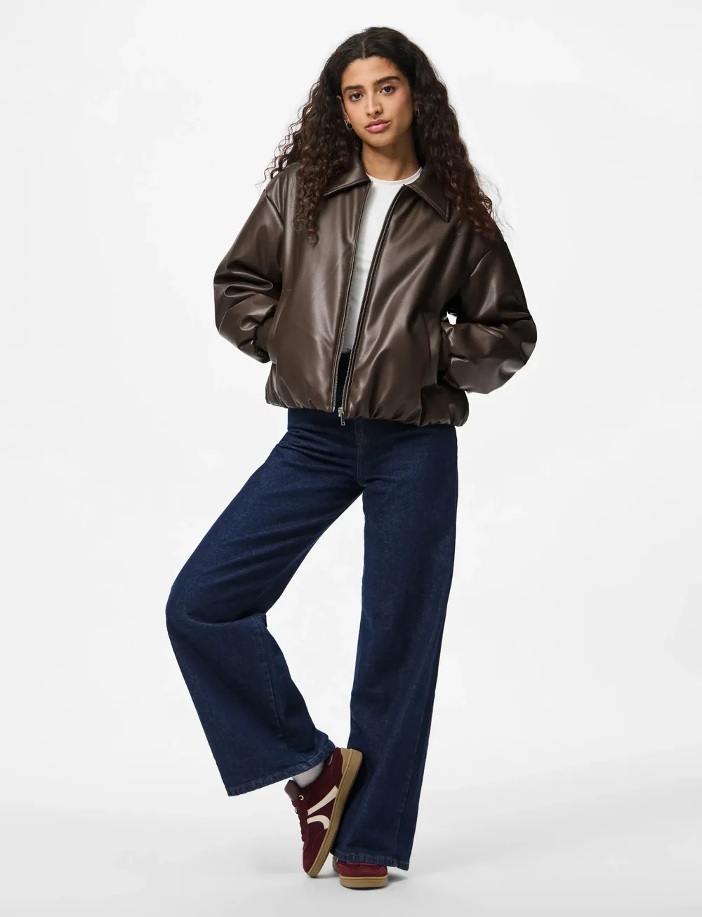 Pieces - PCLARA PADDED COATED BOMBER JACKET - bomberjackor - hot fudge - 0