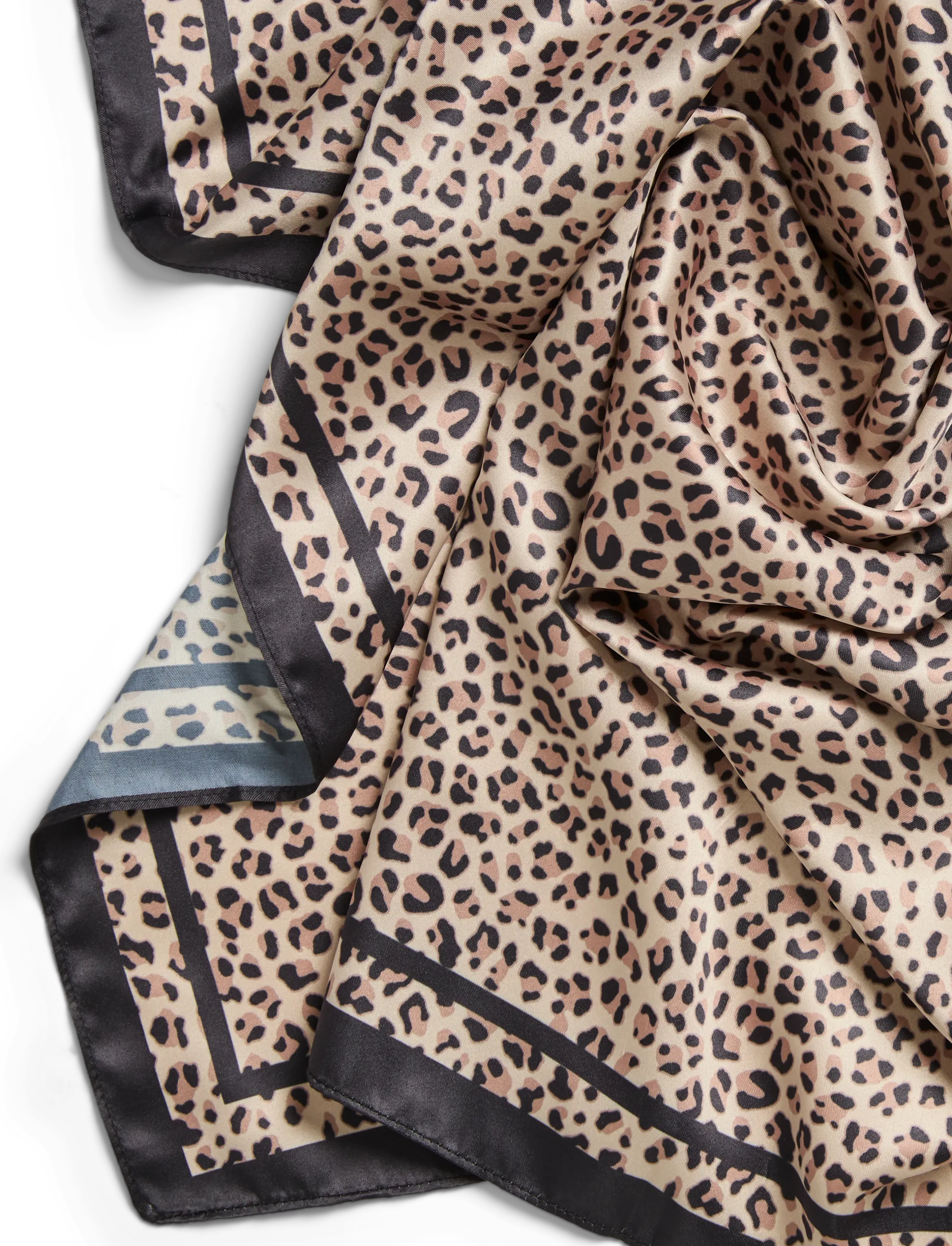 Pieces - PCBAMBI SQUARE SCARF BC - madalaimad hinnad - black - 4