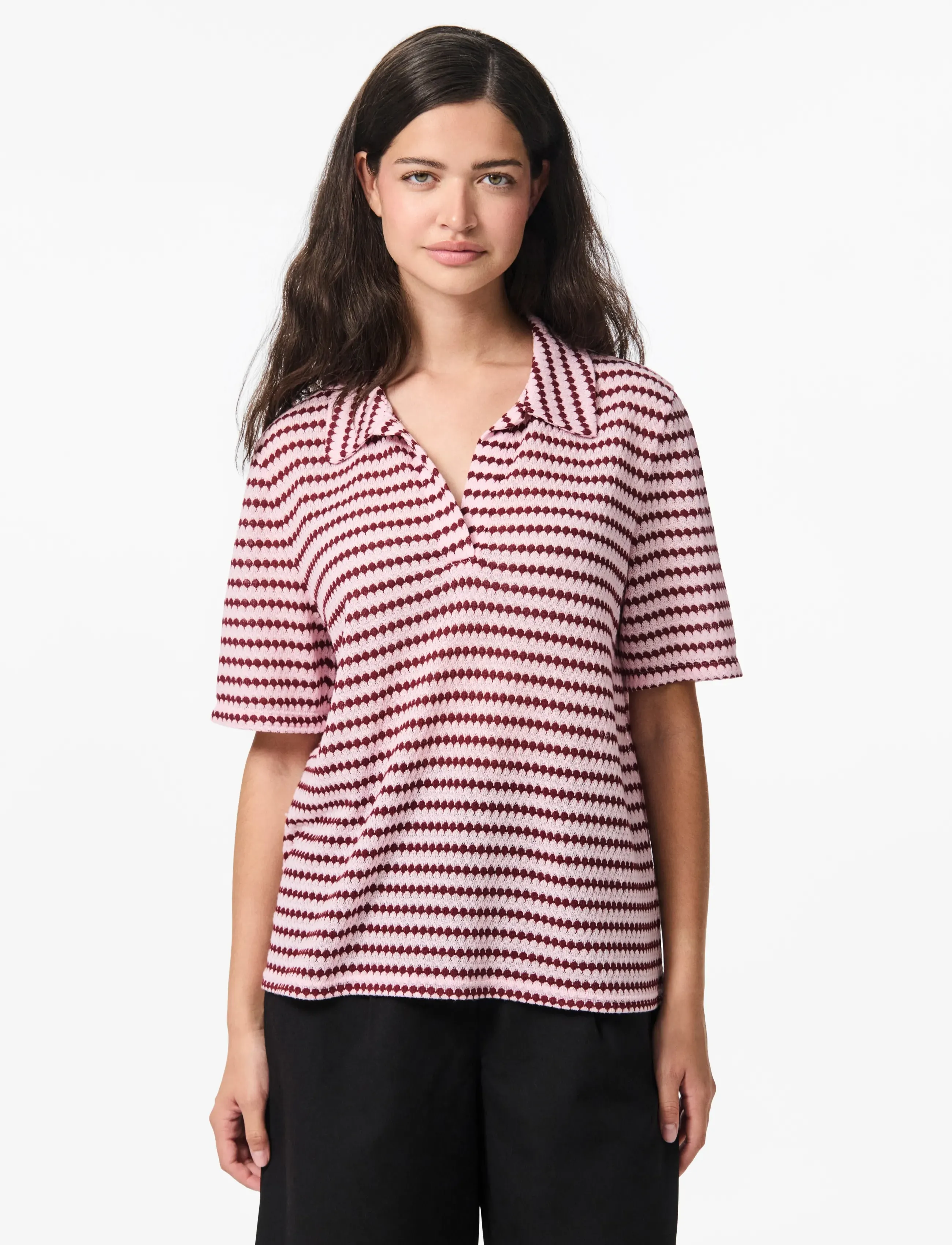 Pieces - PCJEYA SS V-NECK LOOSE POLO D2D JRS - polo shirts - pink tulle - 0