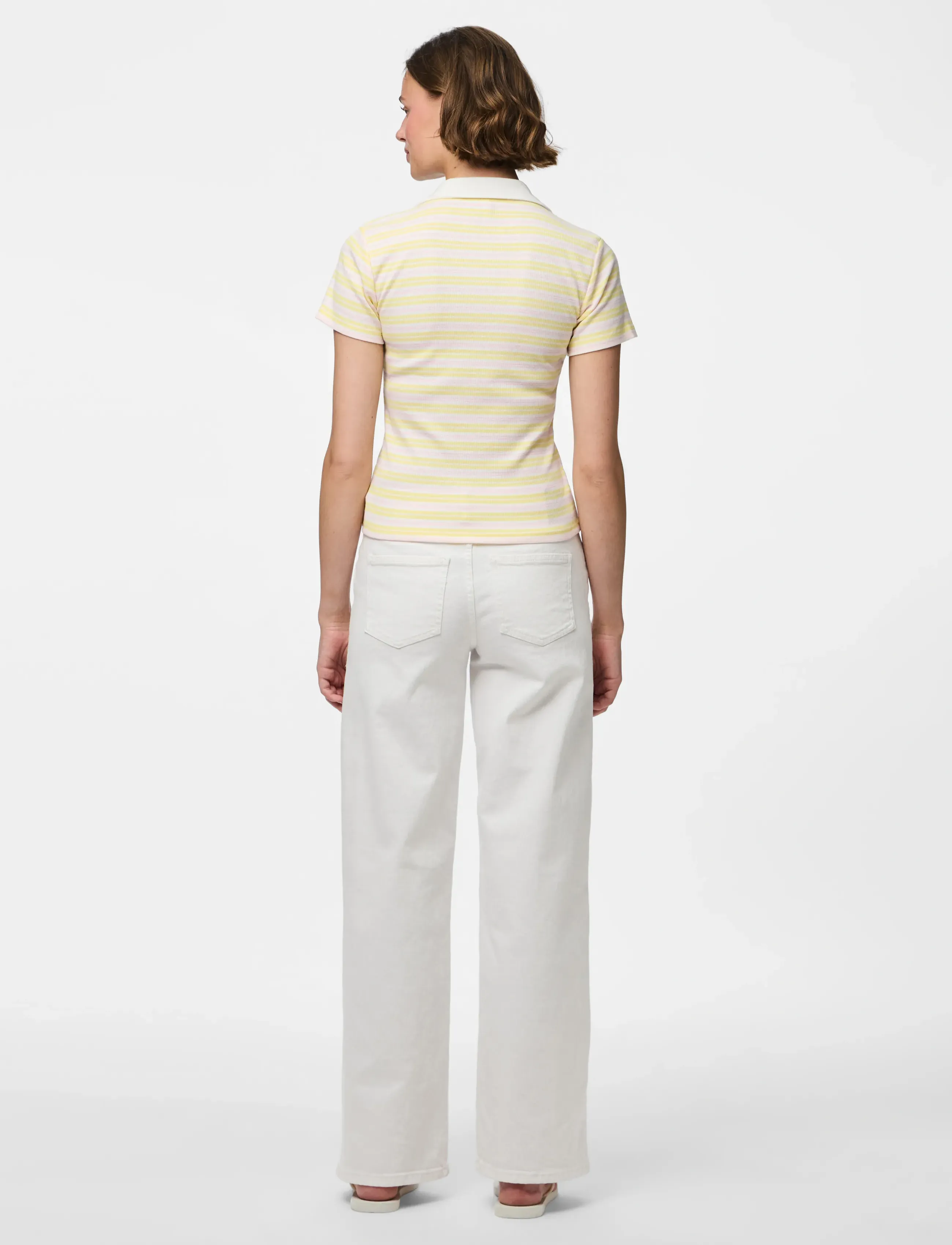 Pieces - PCJAYJAY SS V-NECK POLO TOP JRS D2D FSY - pale banana - 3