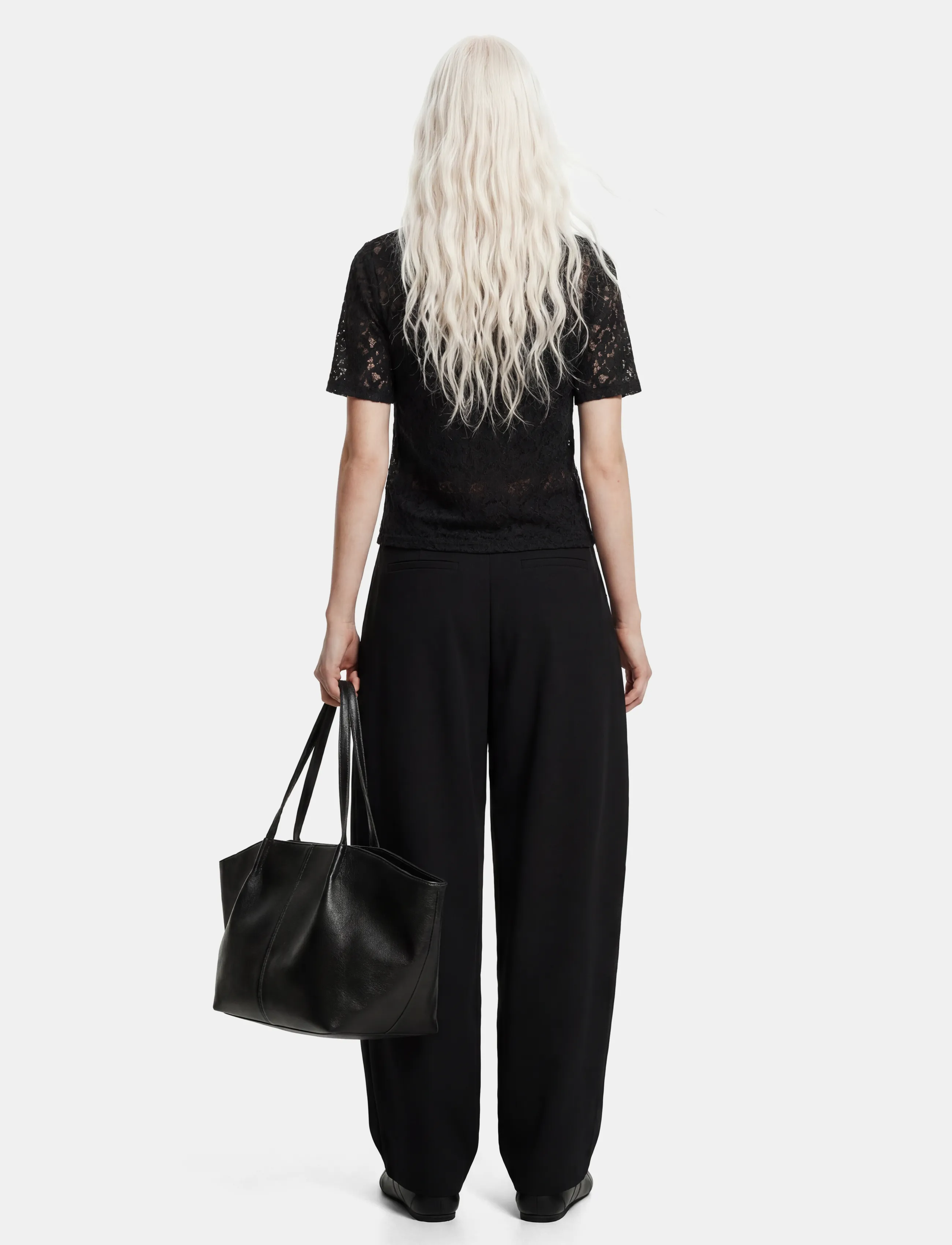 Pieces - PCOLIVIA MW BARREL PANTS NOOS BC - barrel-bukser - black - 4