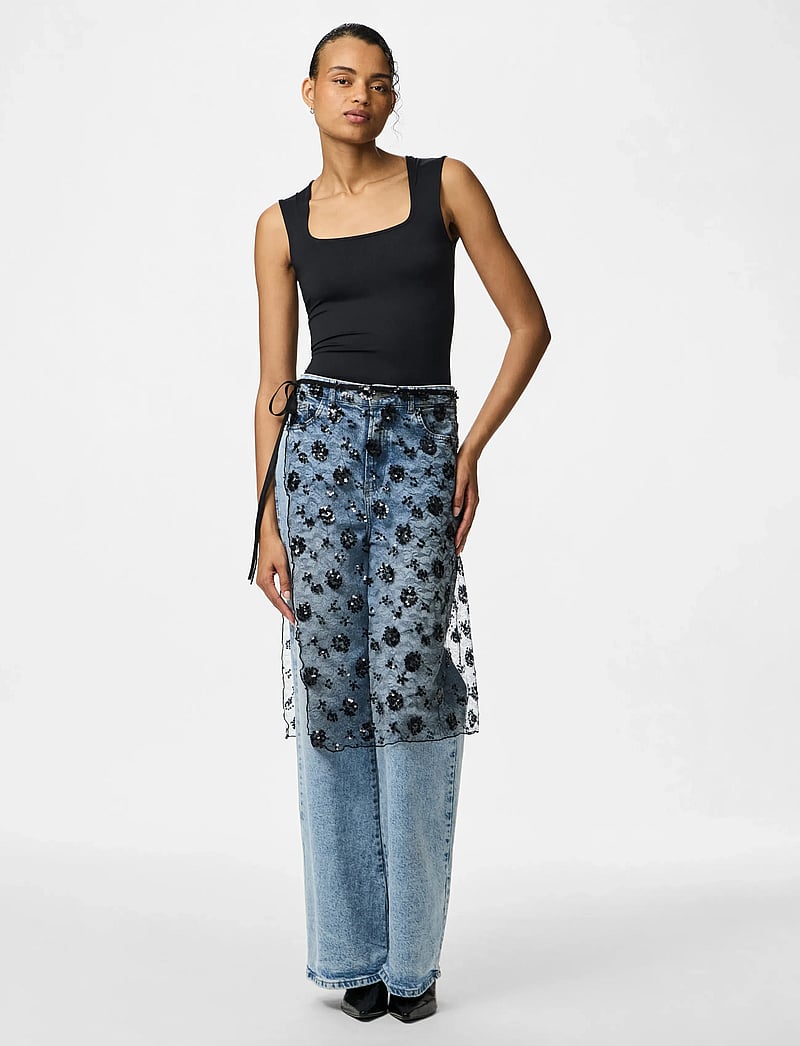 Pieces - PCNATASJA LACE SARONG - litter-seelik - black - 3