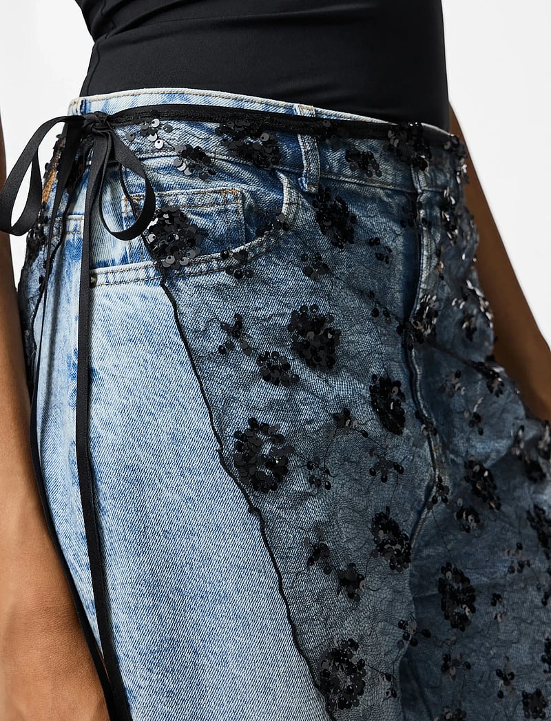 Pieces - PCNATASJA LACE SARONG - litter-seelik - black - 5