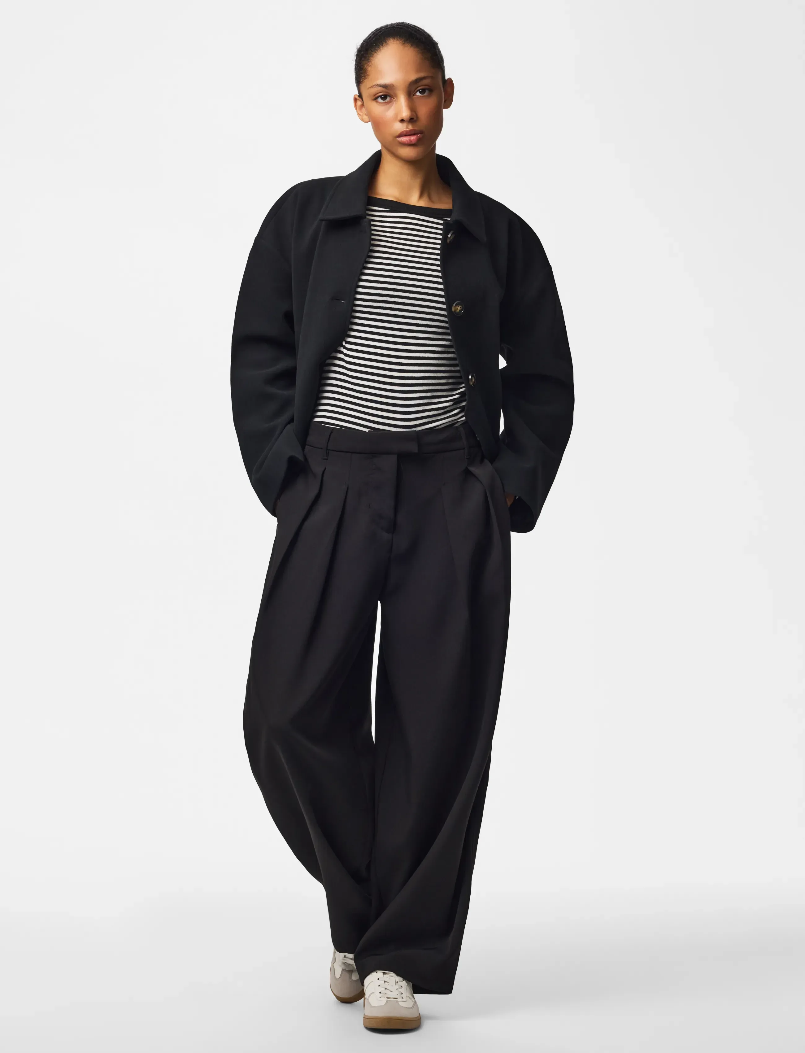 Pieces - PCAYA SHORT COAT NOOS BC - light coats - black - 4