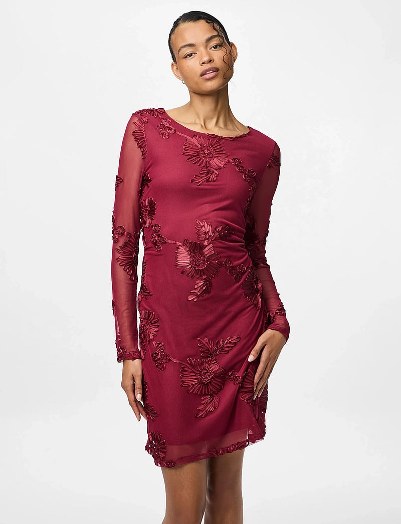 Pieces - PCOFFIA LS O-NECK SHORT DRESS JRS D2D - spitzenkleider - beet red - 0